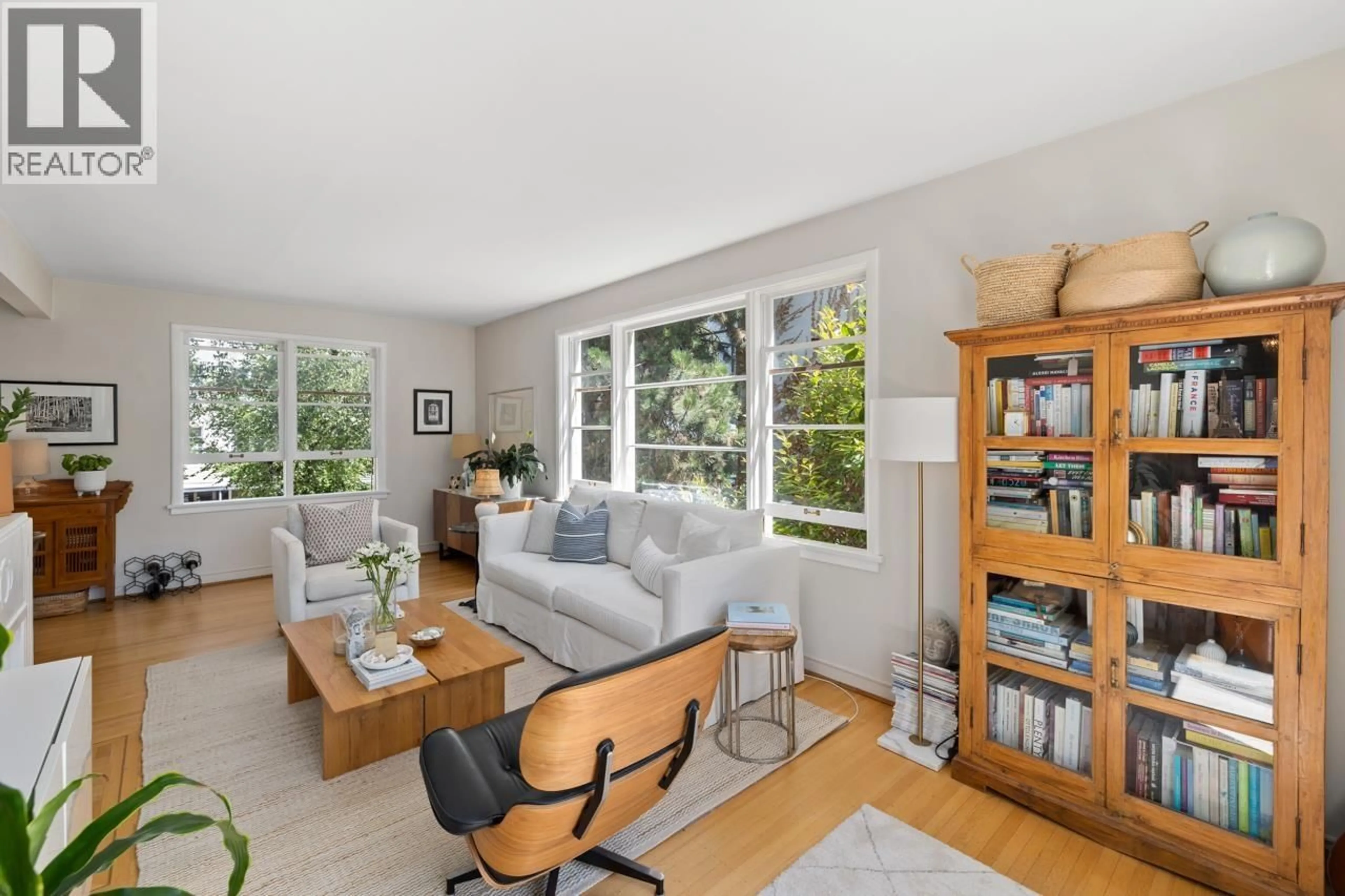 Living room with furniture, unknown for 302 - 1246 CARDERO STREET, Vancouver British Columbia V6G2J1