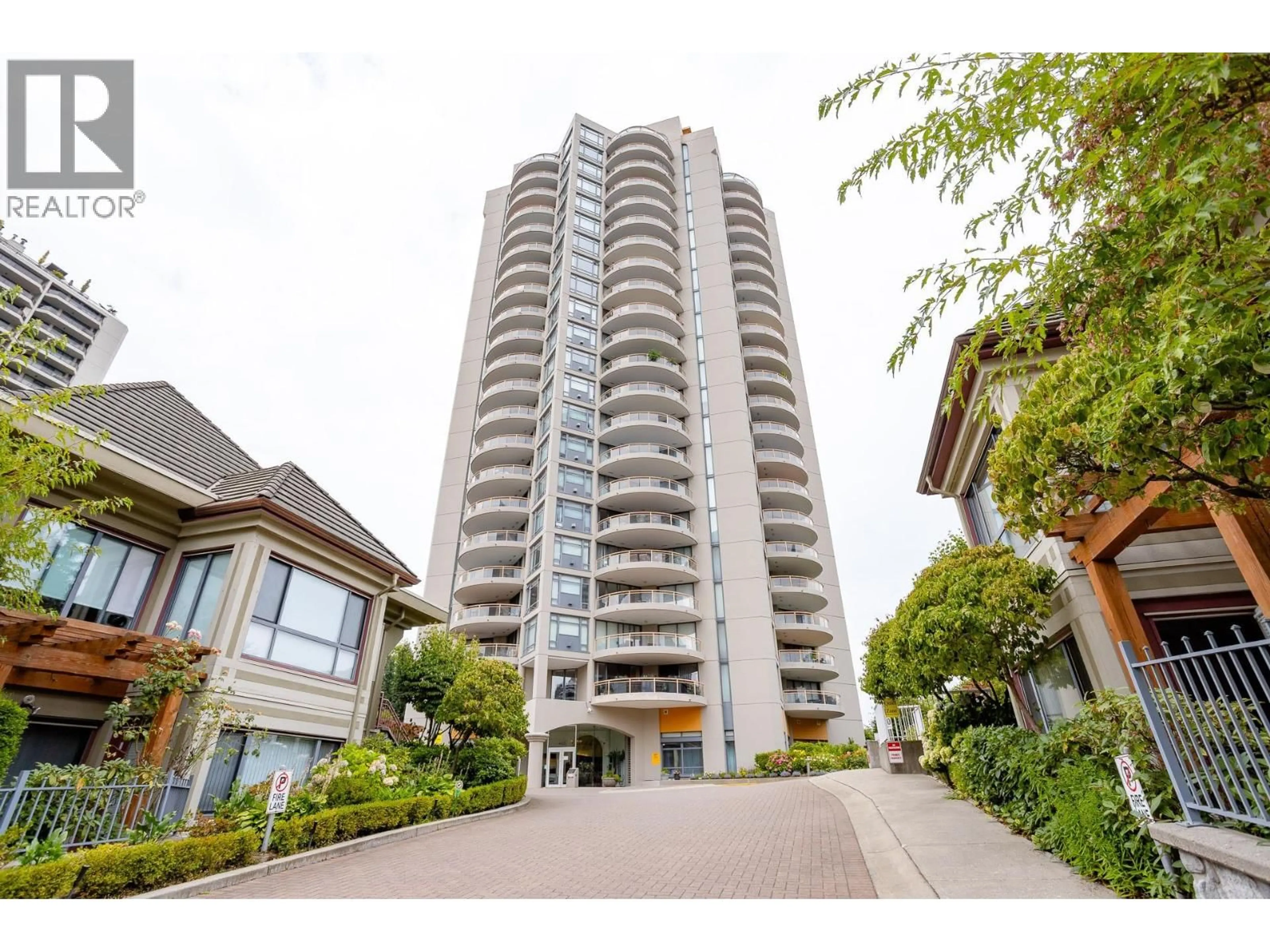 Unknown for 301 - 4425 HALIFAX STREET, Burnaby British Columbia V5C6P2