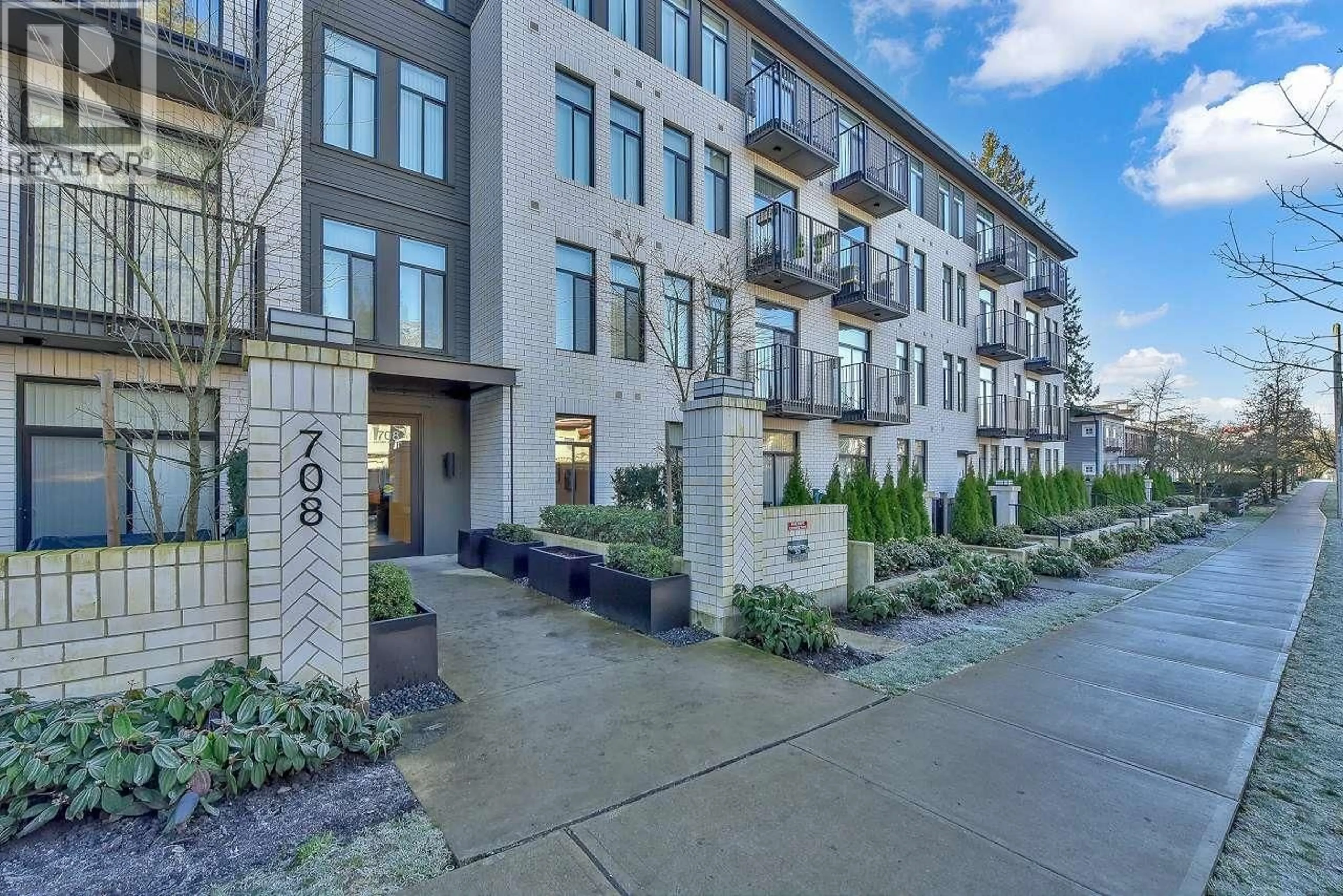 Patio, street for 211 - 708 EDGAR AVENUE, Coquitlam British Columbia V3K0H3