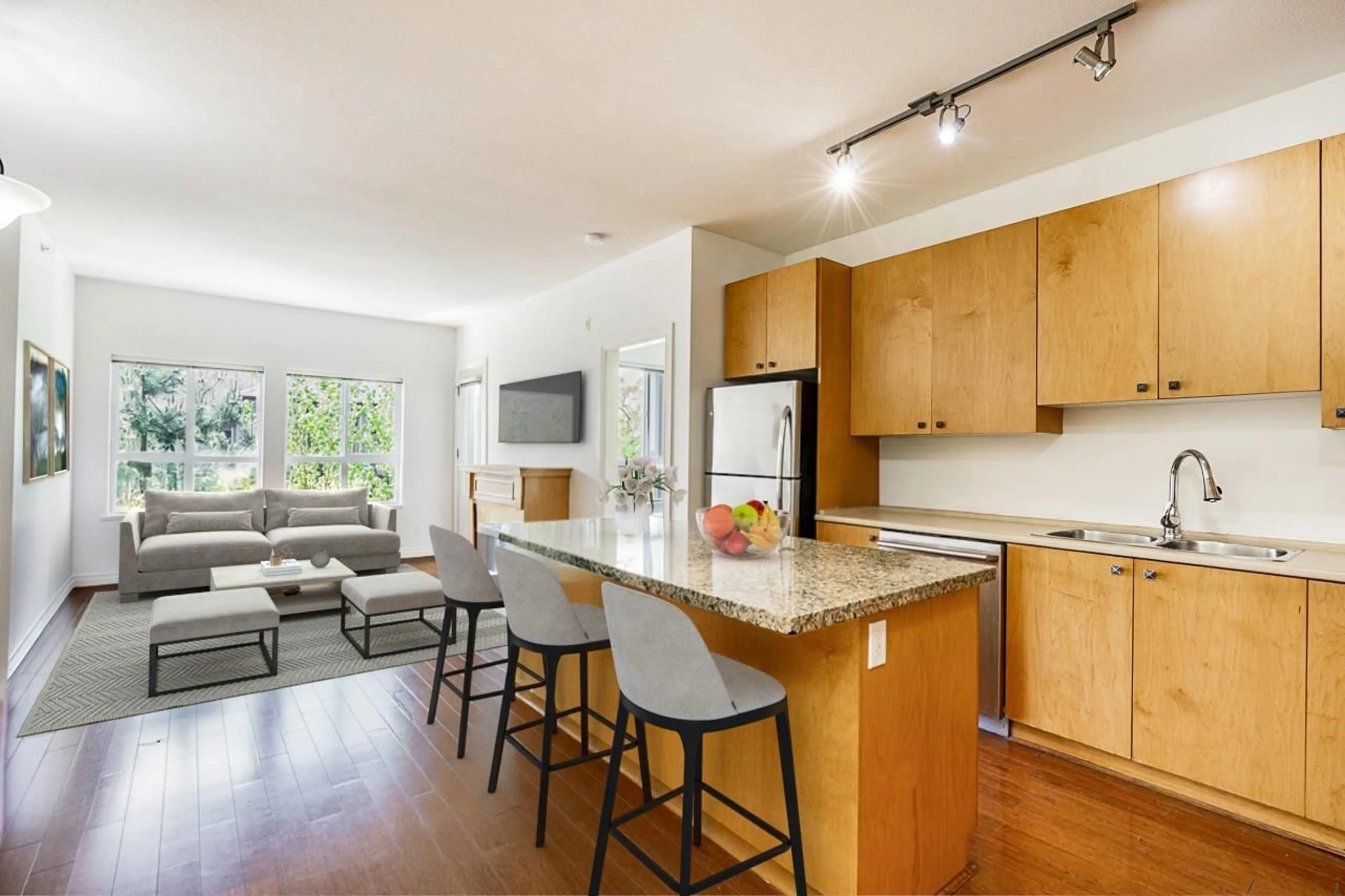Open concept kitchen, unknown for 509 - 8717 160, Surrey British Columbia V4N5X7