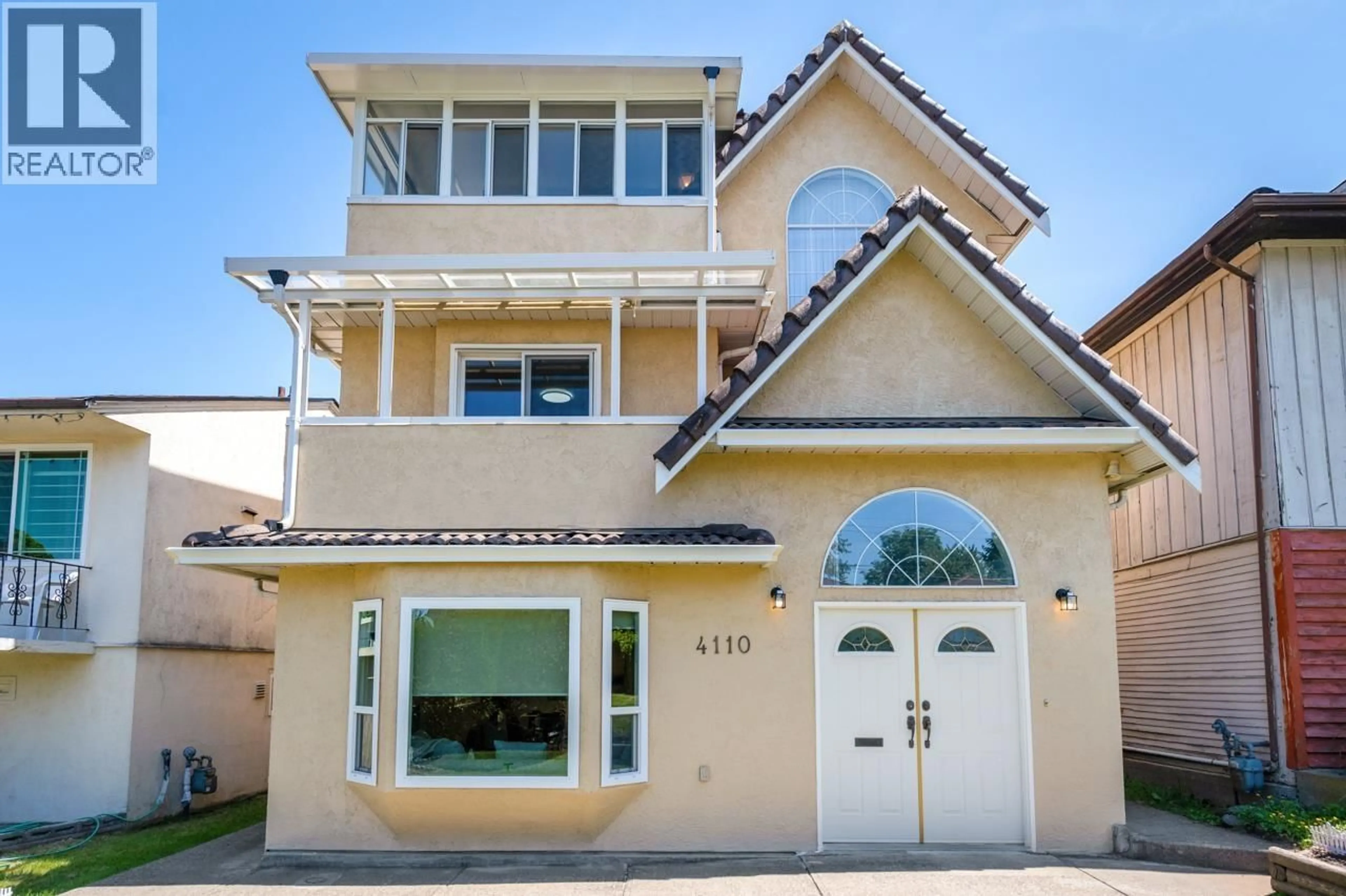 Home with vinyl exterior material, street for 4110 PENTICTON STREET, Vancouver British Columbia V5R1Y1