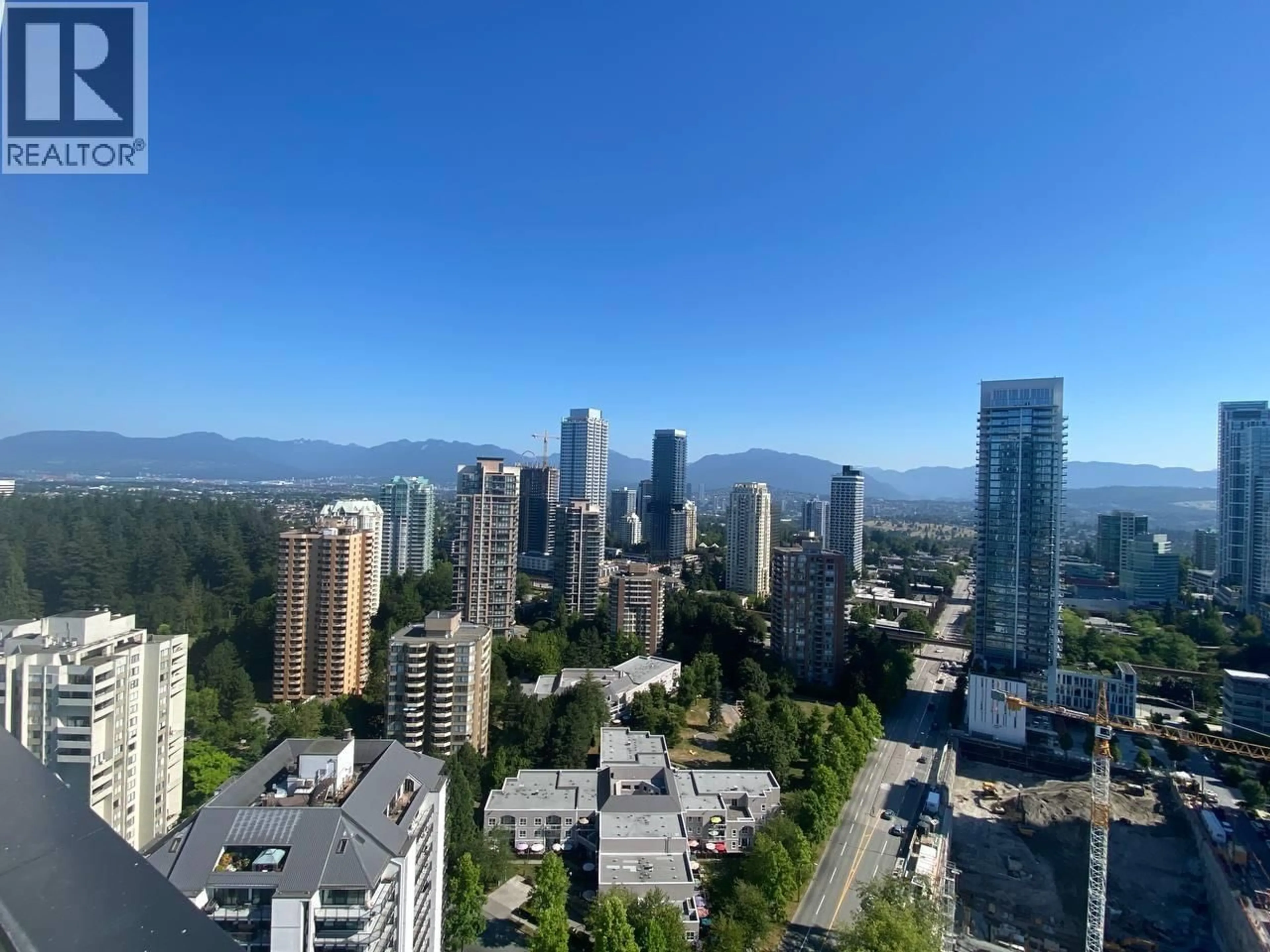 A pic from outside/outdoor area/front of a property/back of a property/a pic from drone, city buildings view from balcony for 2506 - 6468 WILLINGDON AVENUE, Burnaby British Columbia V5H0L3