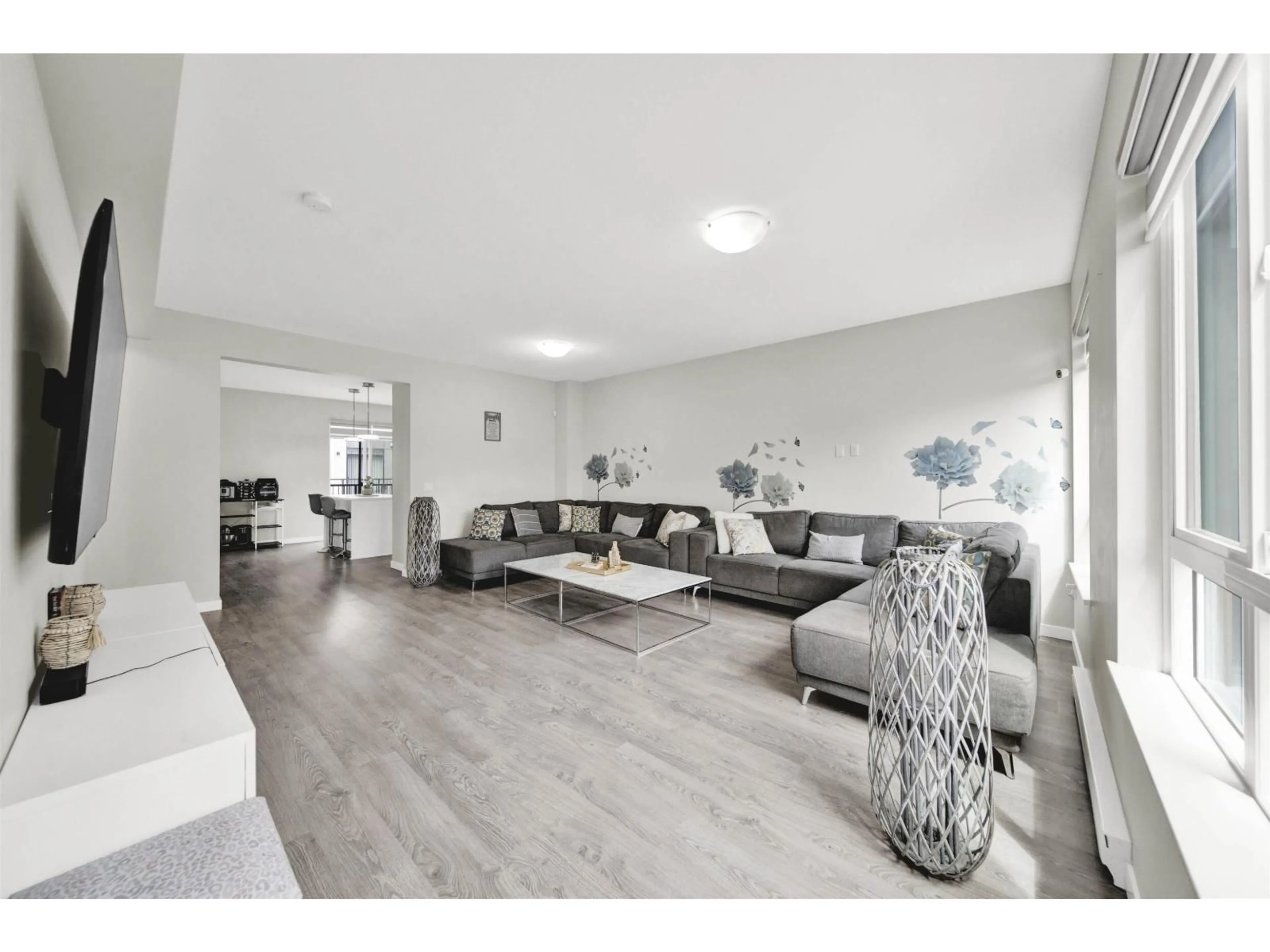 Living room with furniture, unknown for 147 - 15111 EDMUND, Surrey British Columbia V3S0A5