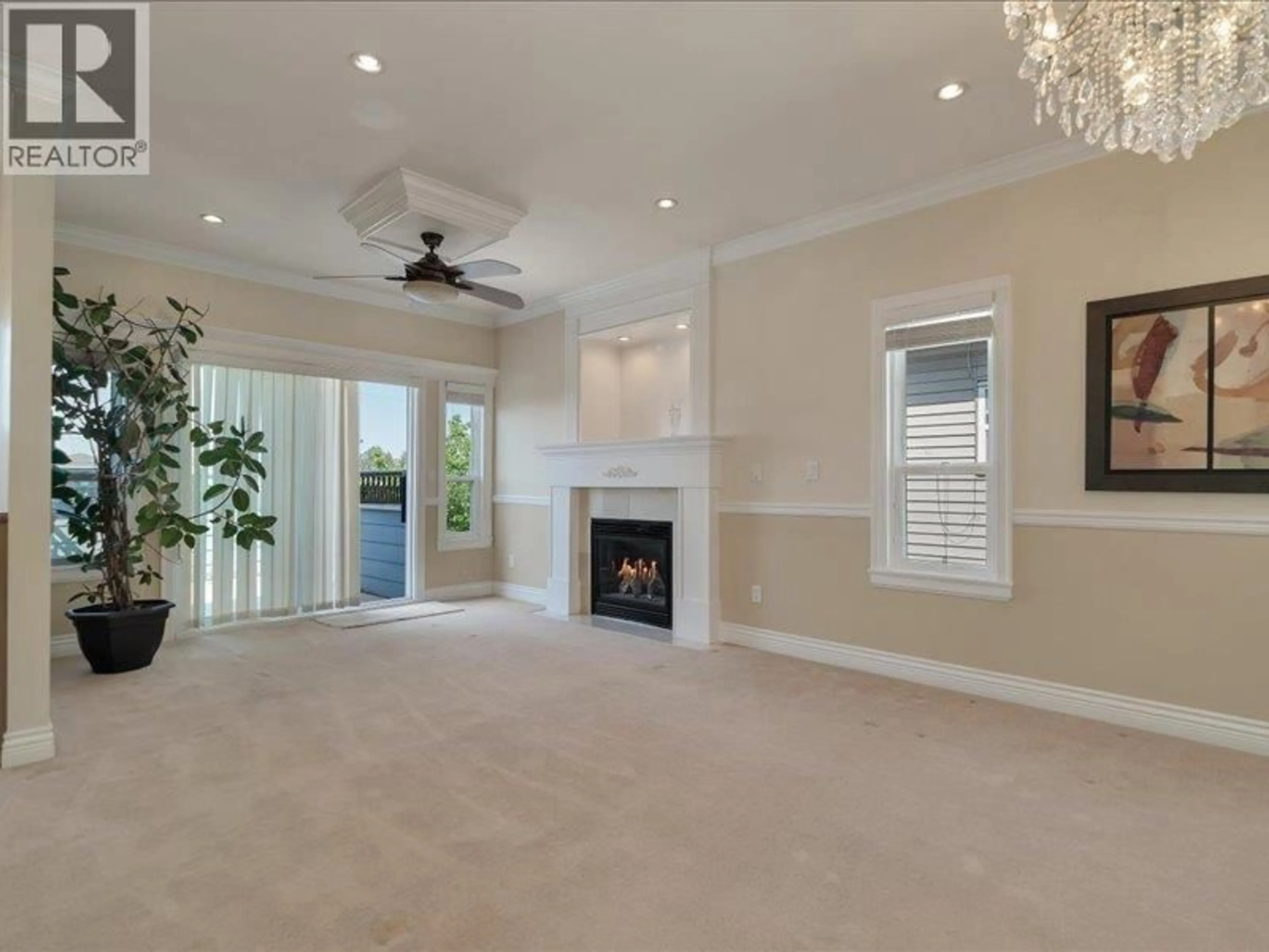 A pic of a room for 347 FENTON STREET, New Westminster British Columbia V3M5J1