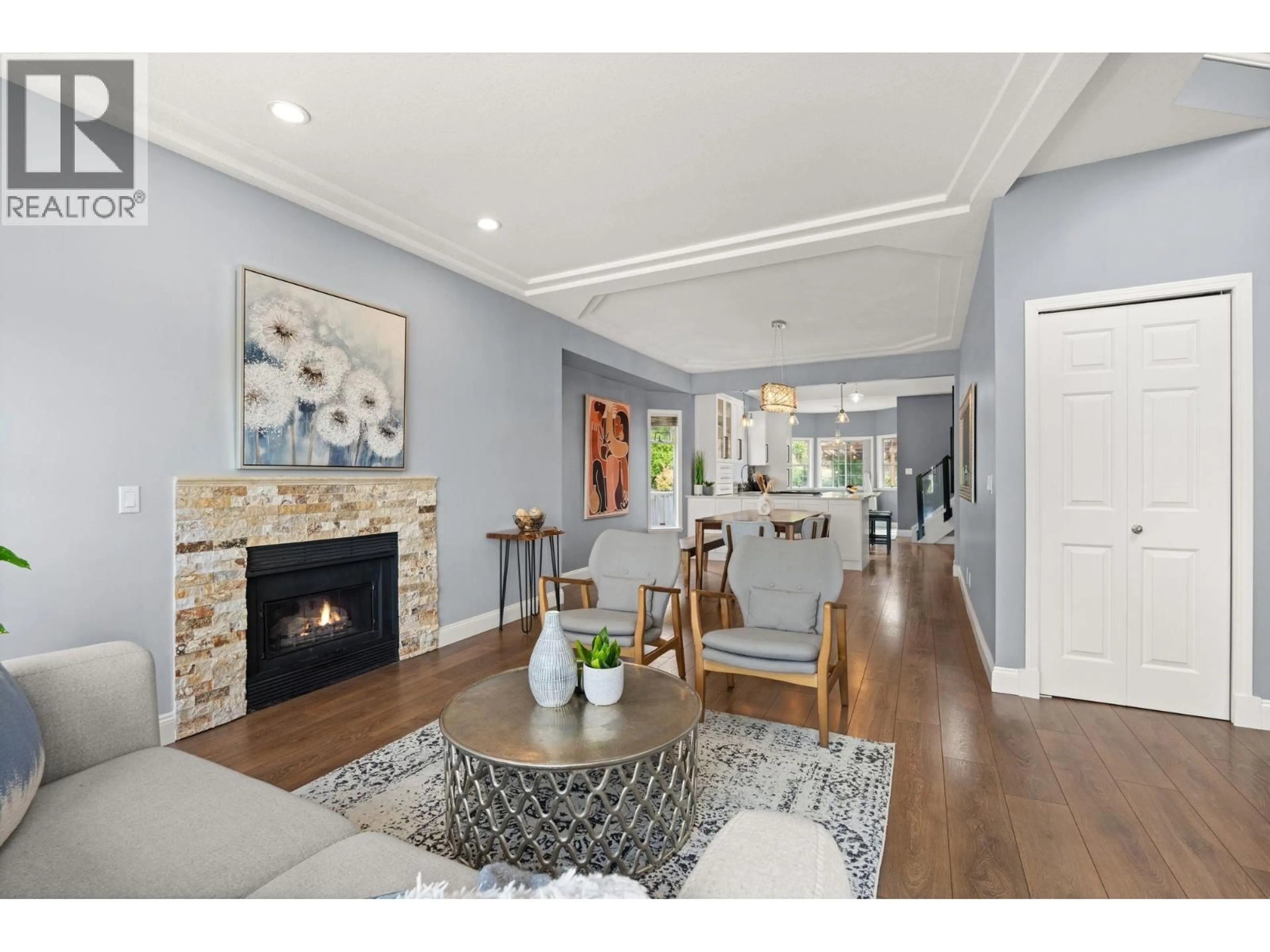 Living room with furniture, unknown for 2574 FUCHSIA PLACE, Coquitlam British Columbia V3E2M8