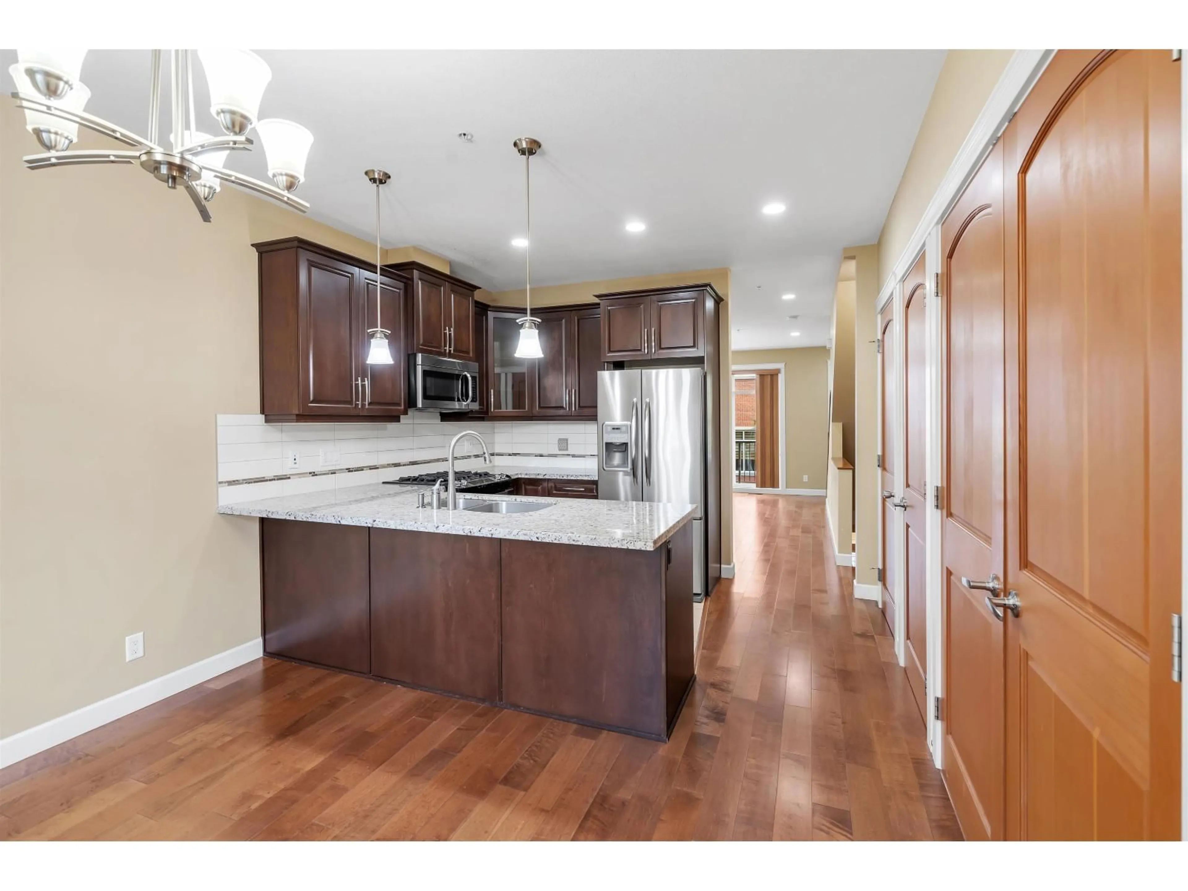 Open concept kitchen, unknown for 69 - 8068 207, Langley British Columbia V2Y0M9