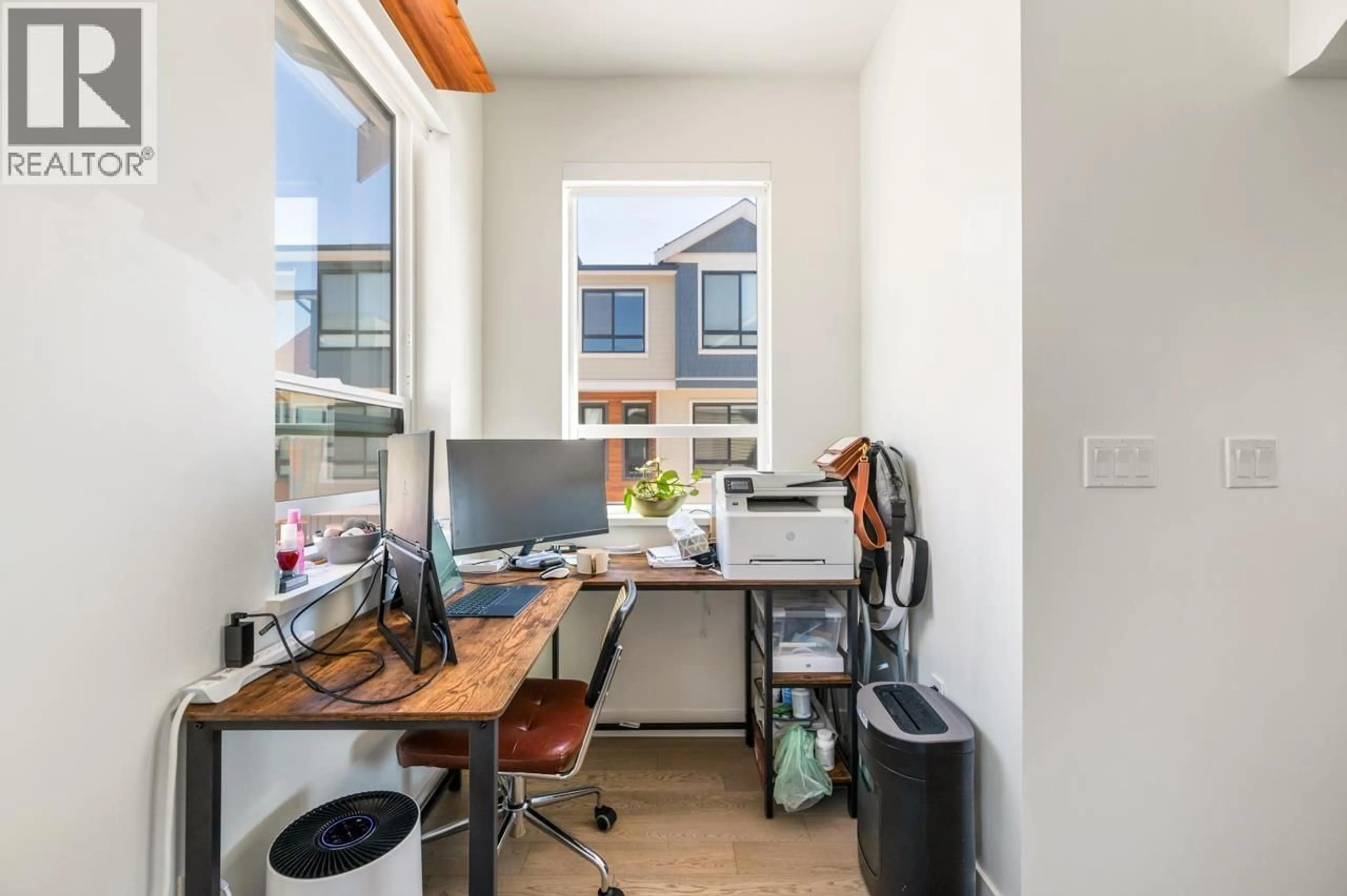 A pic of a room for 54 - 10233 RIVER DRIVE, Richmond British Columbia V6X0T7