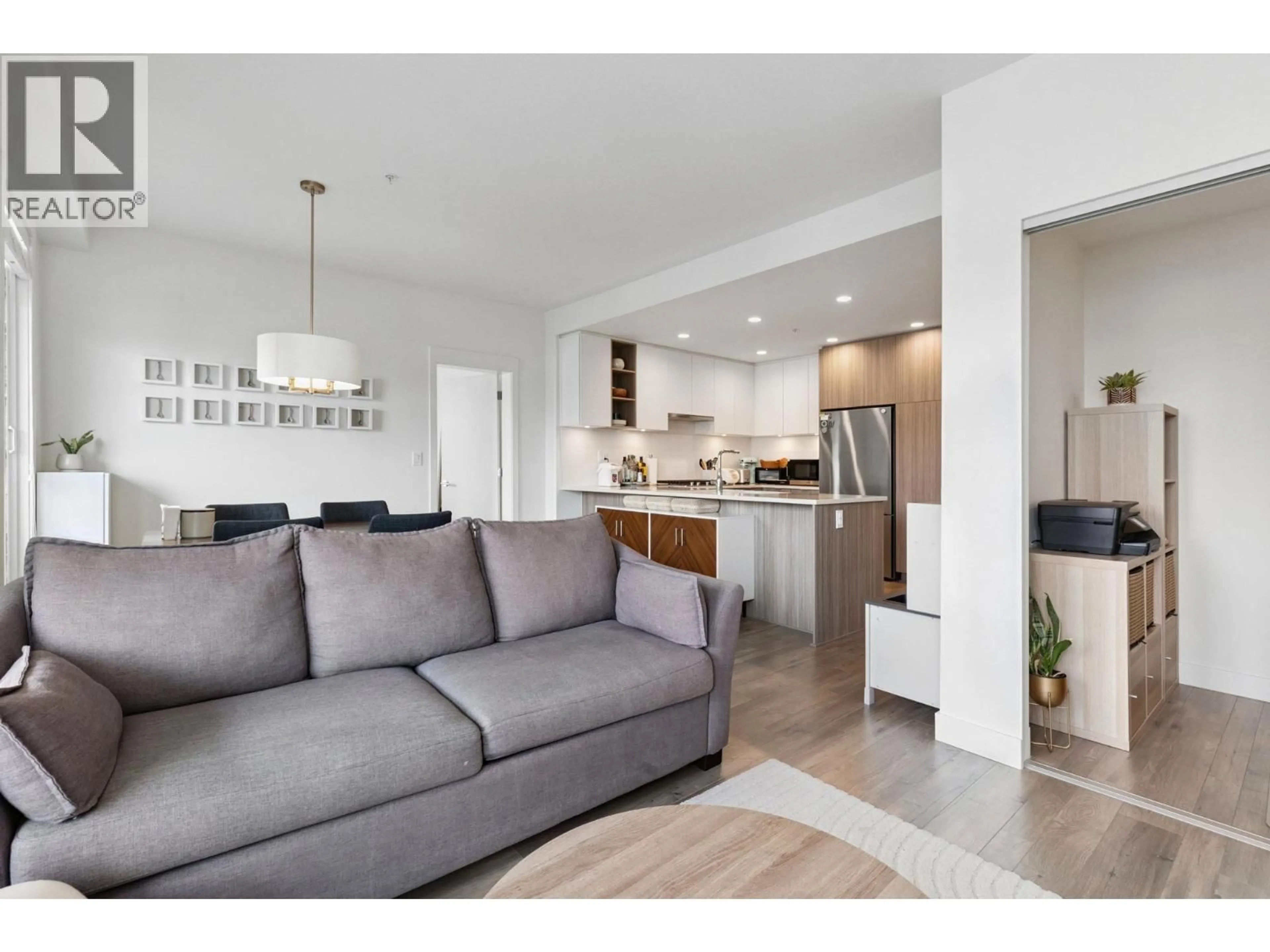 Open concept kitchen, unknown for 502 - 750 DOGWOOD STREET, Coquitlam British Columbia V3J0K6