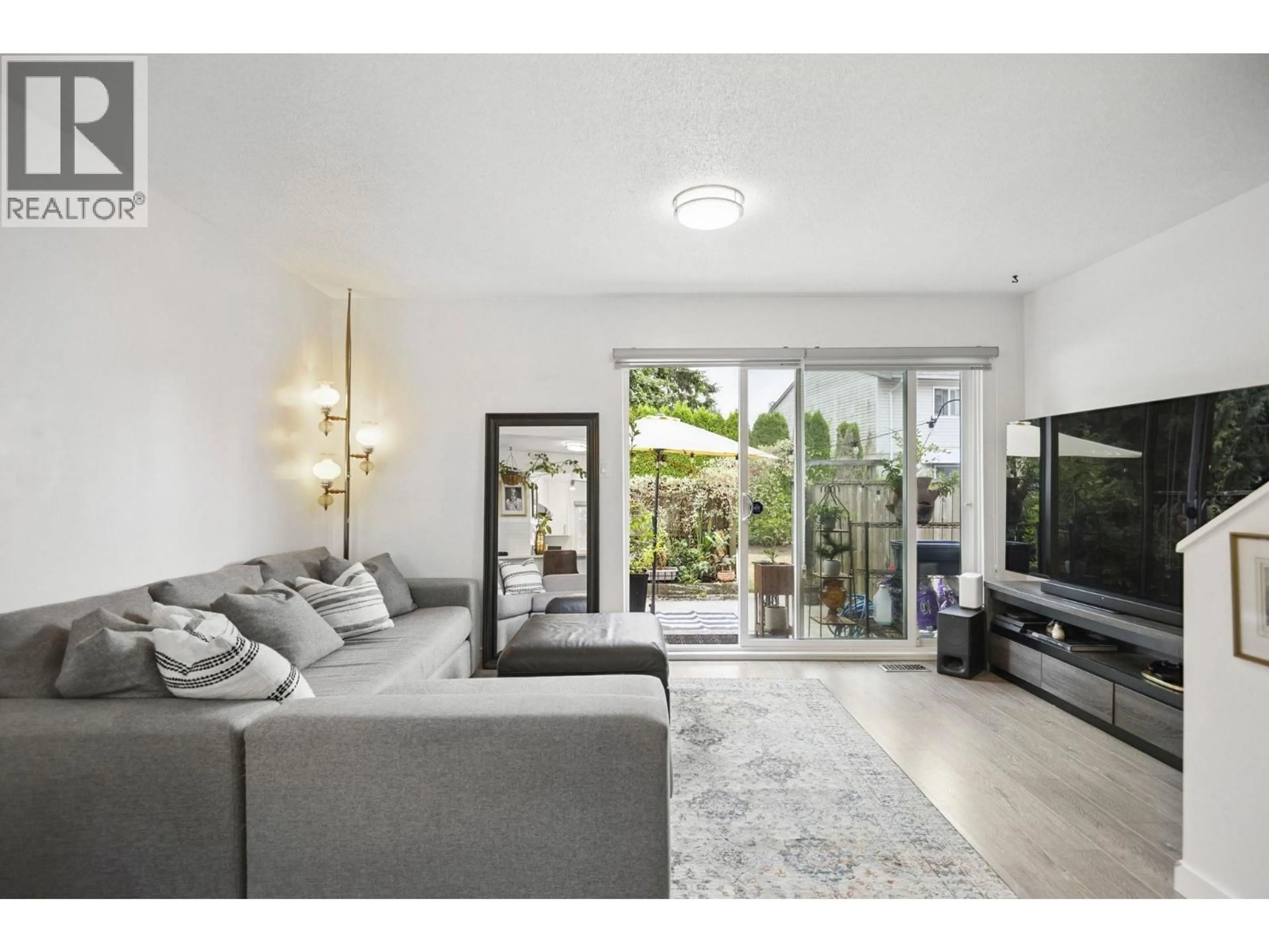 Living room with furniture, unknown for 6650 ARLINGTON STREET, Vancouver British Columbia V5S3N9