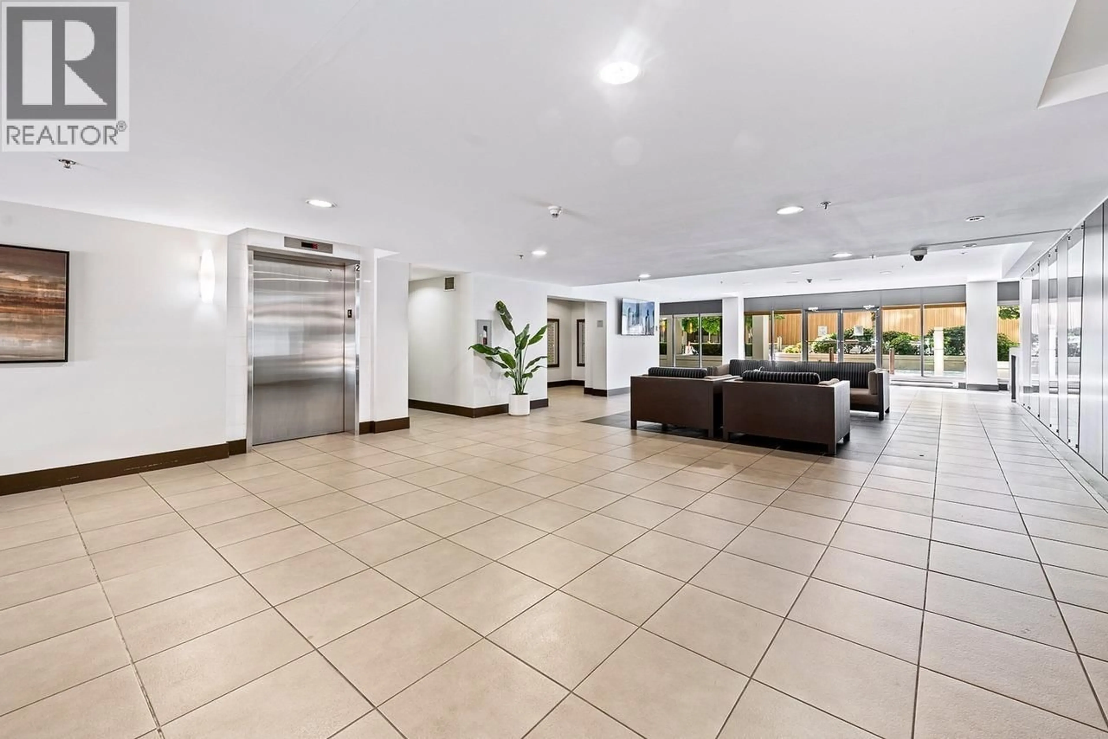 Lobby for 1010 - 5811 NO. 3 ROAD, Richmond British Columbia V6X4L4