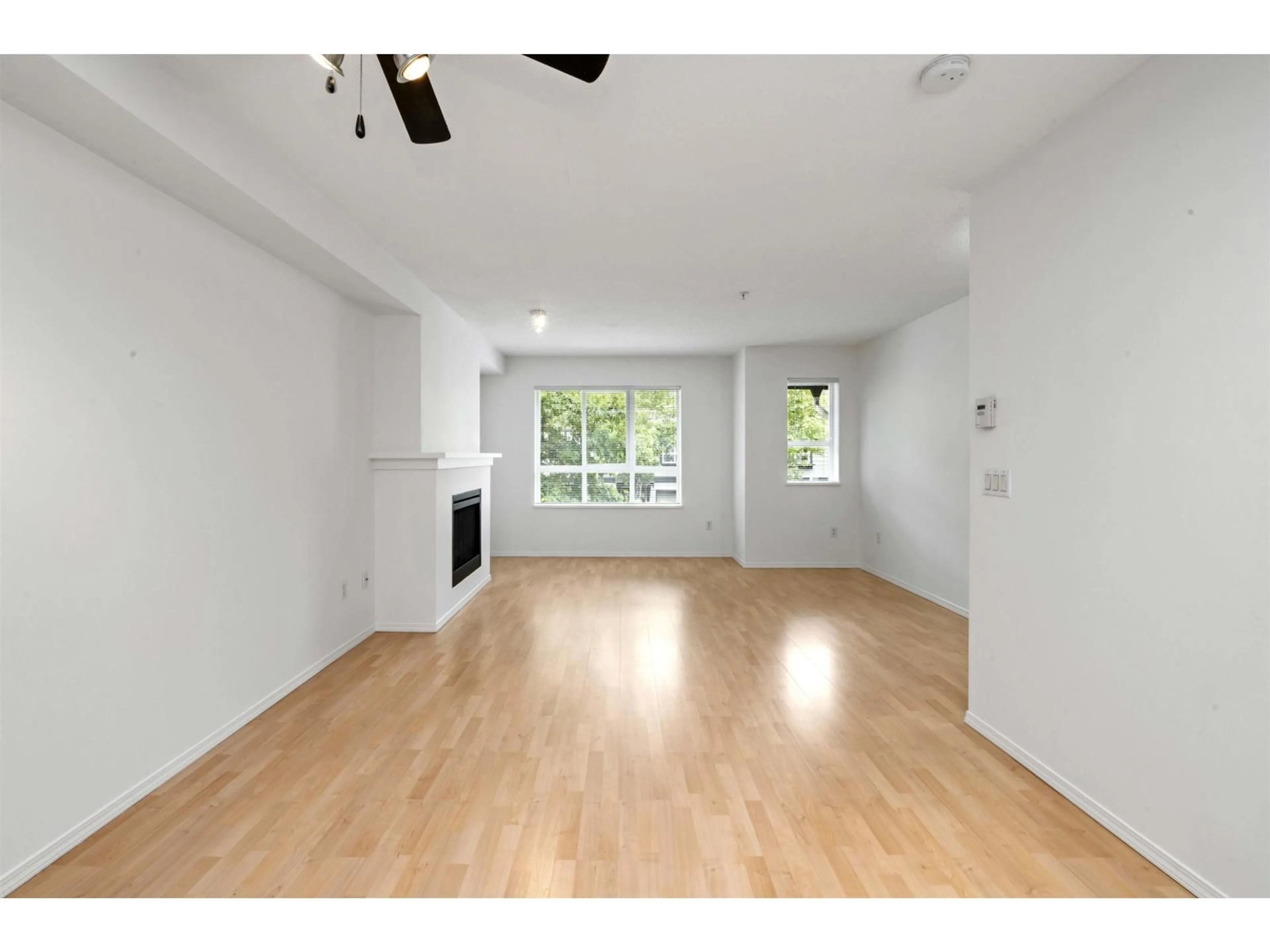 A pic of a room for 63 - 6747 203, Langley British Columbia V2Y3B5