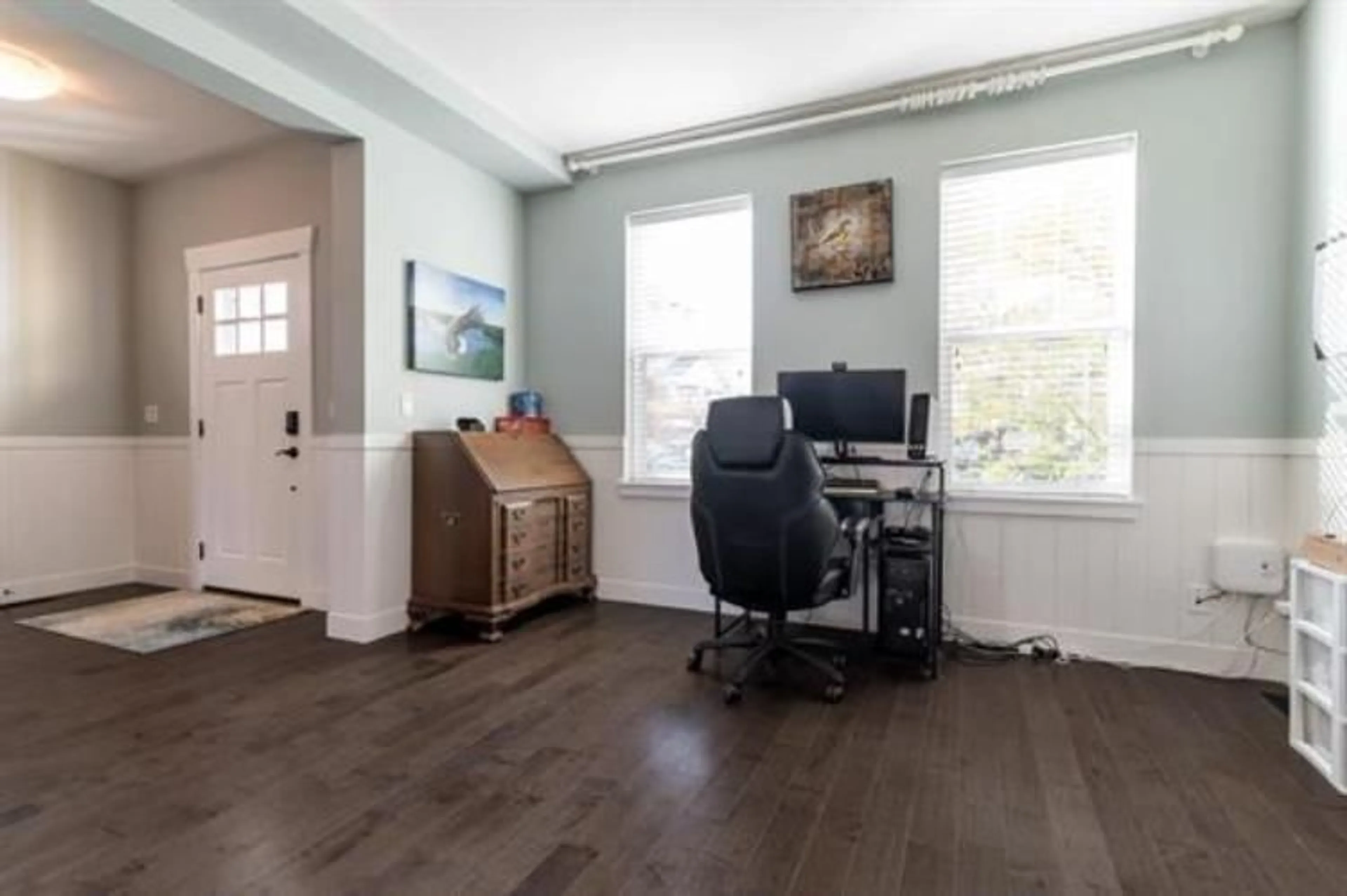 A pic of a room for 336 172, Surrey British Columbia V3Z9P7