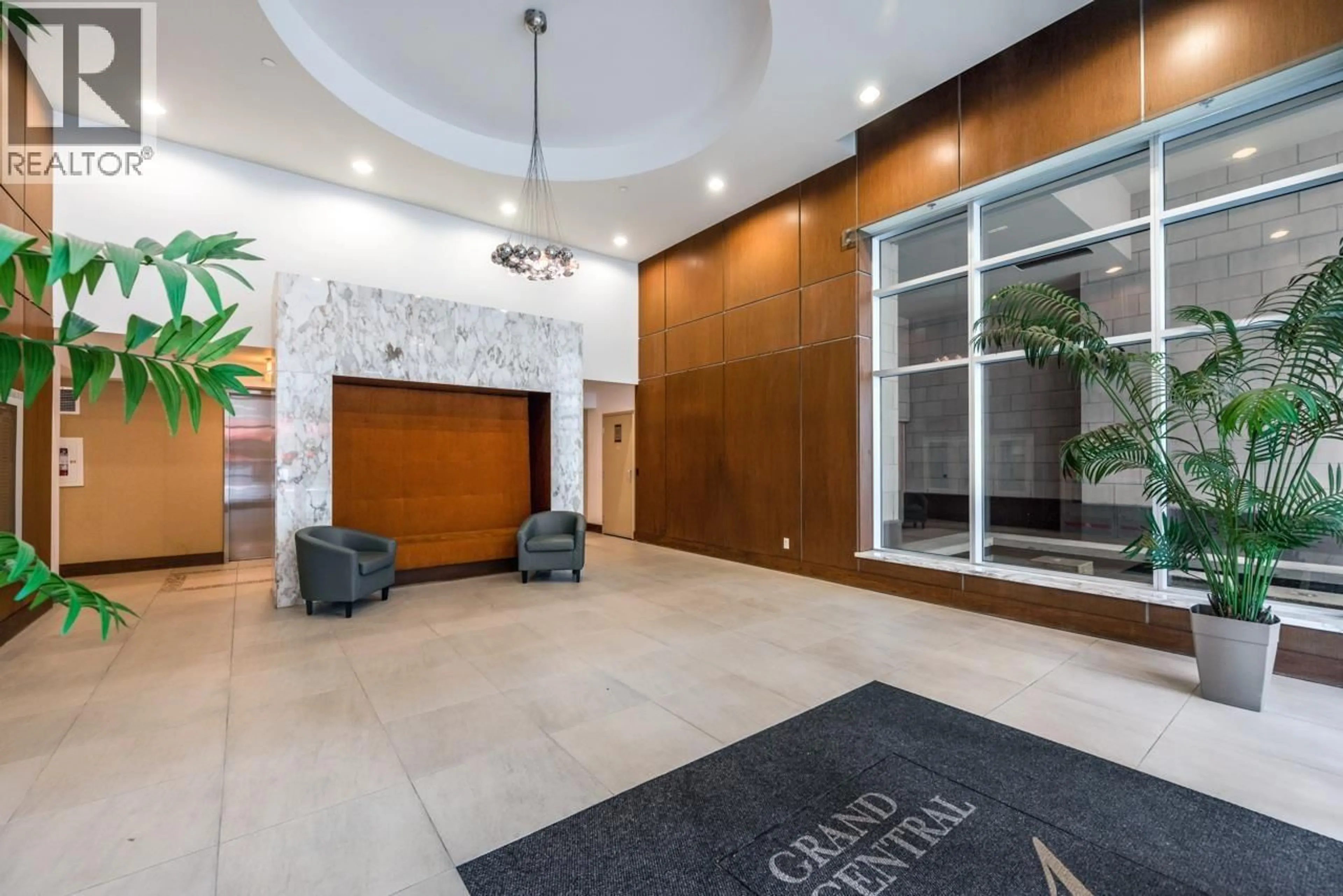 Lobby for 1201 - 2978 GLEN DRIVE, Coquitlam British Columbia V3B0C3