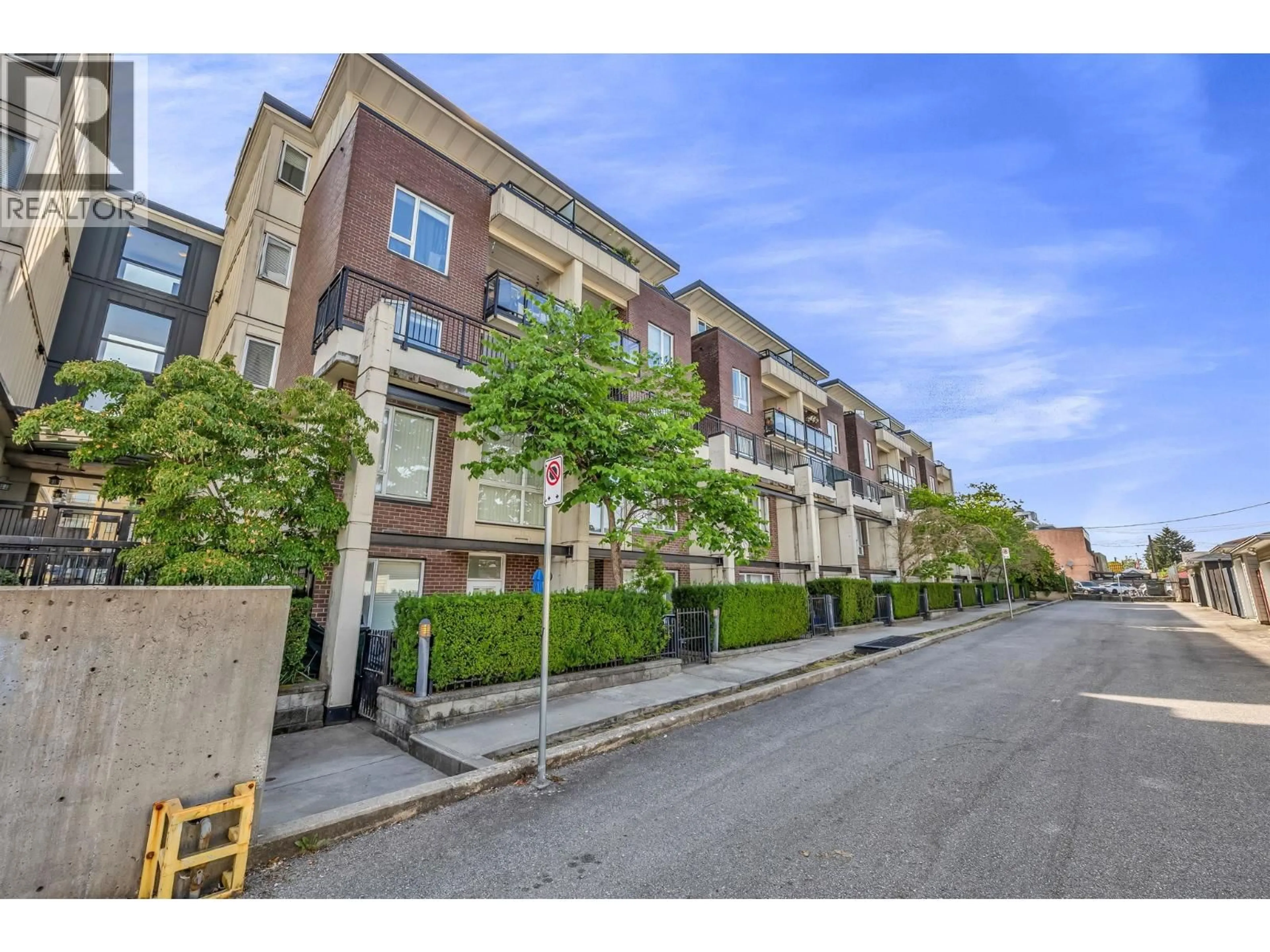 Unknown for 55 - 2239 KINGSWAY, Vancouver British Columbia V5N0E5