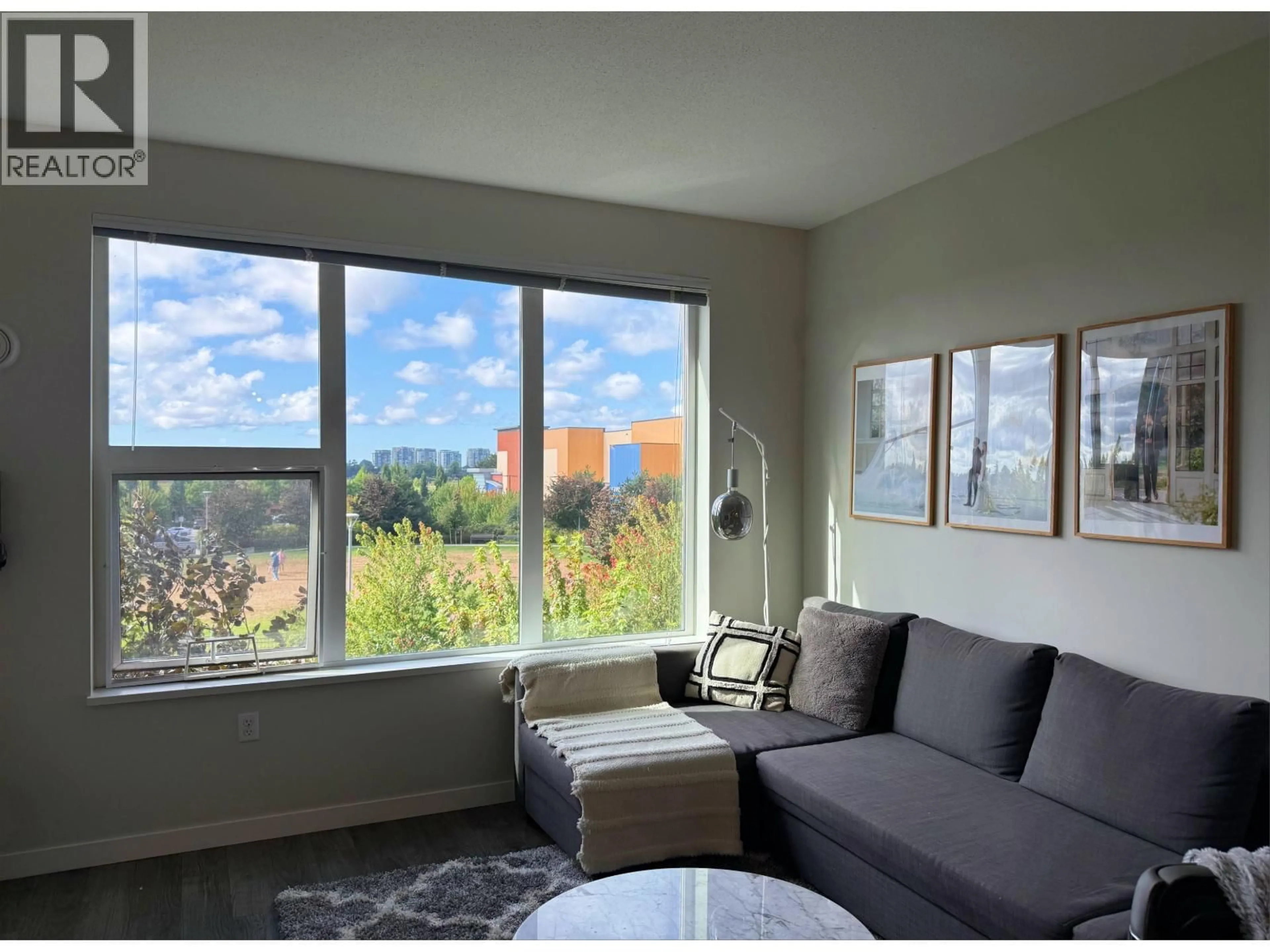 Living room with furniture, unknown for 303 - 9399 ALEXANDRA ROAD, Richmond British Columbia V6X0L7