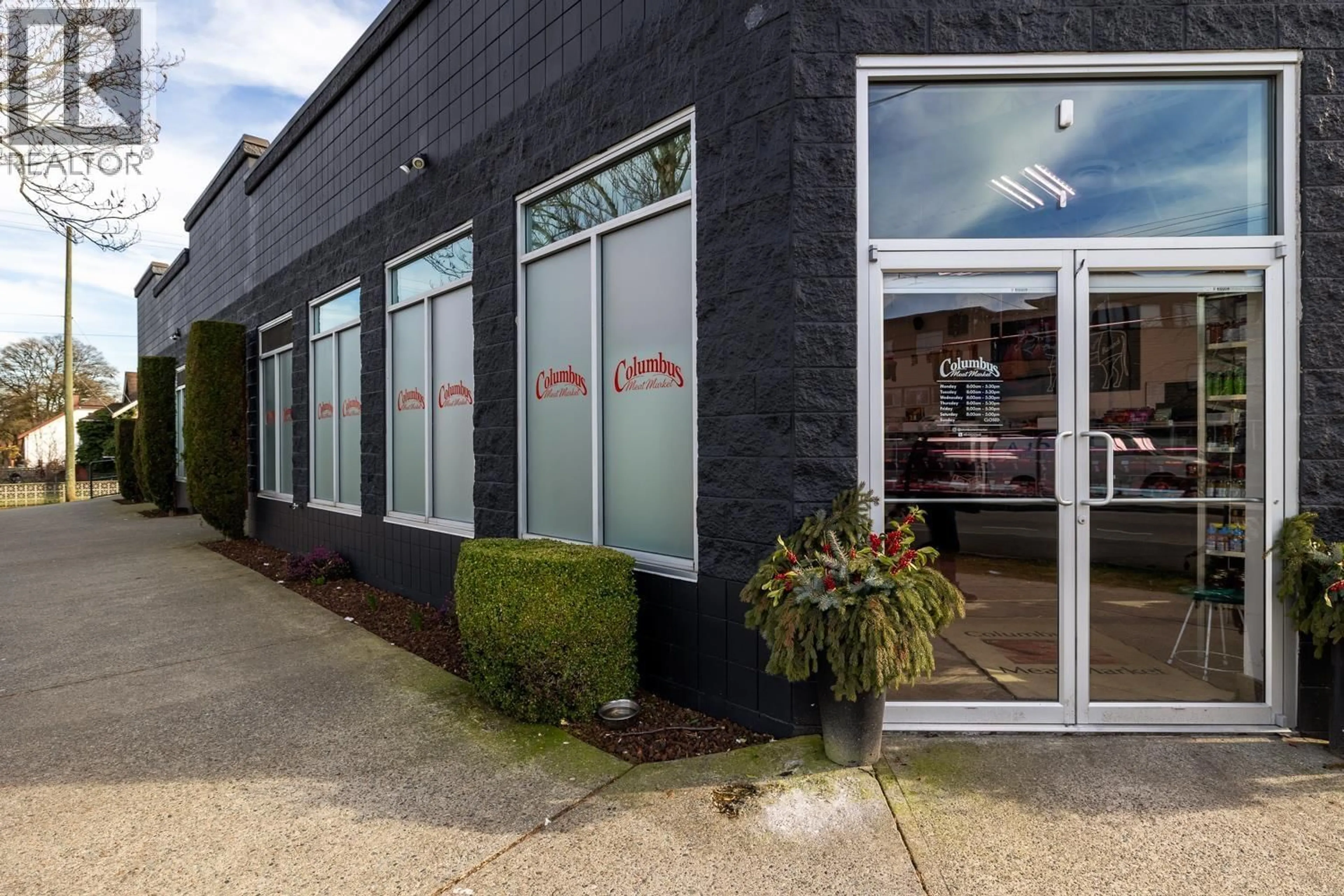 Unknown for 2 - 2541 GRANT STREET, Vancouver British Columbia V5K3G6