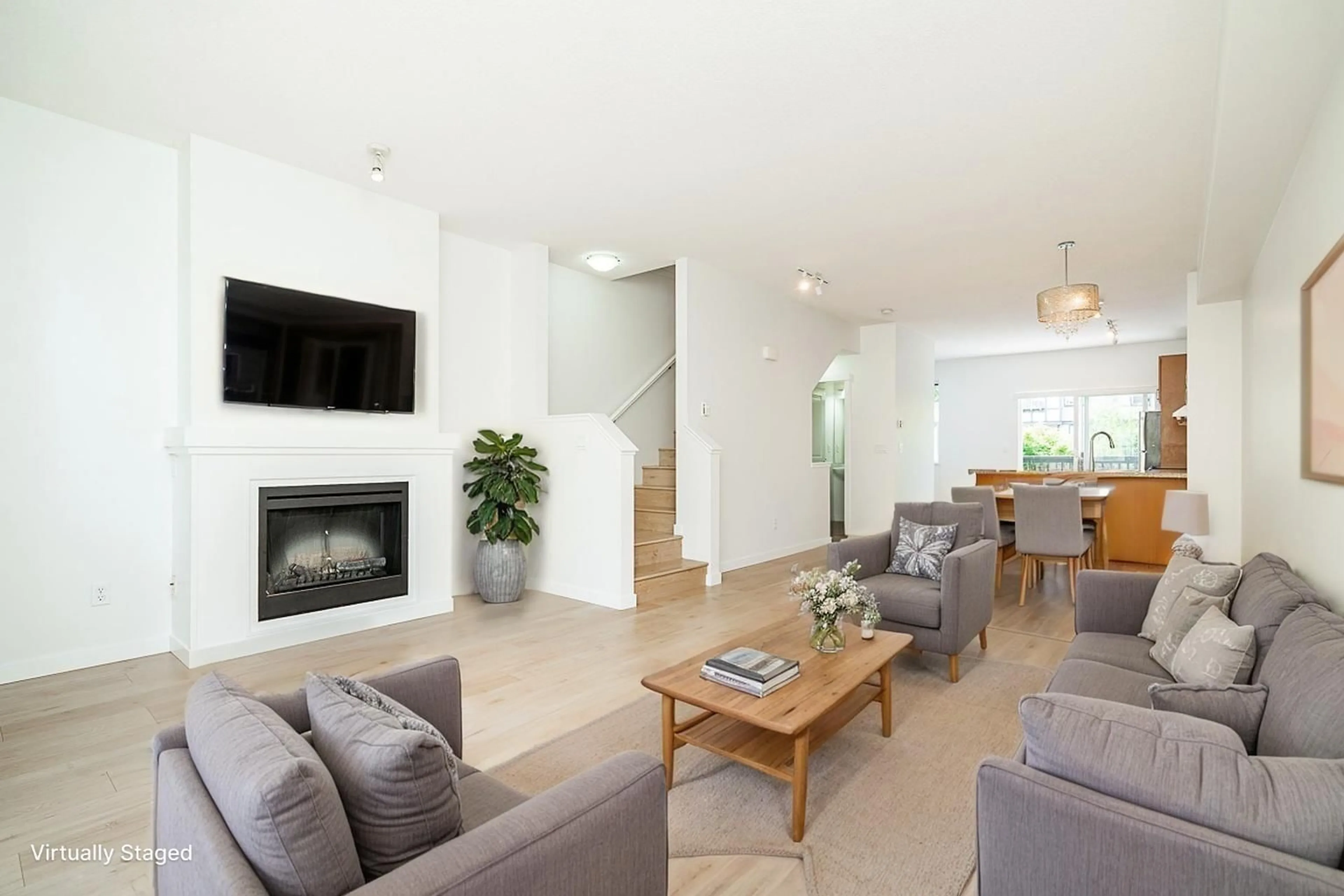 Living room with furniture, unknown for 19 - 8385 DELSOM, Delta British Columbia V4C0A3