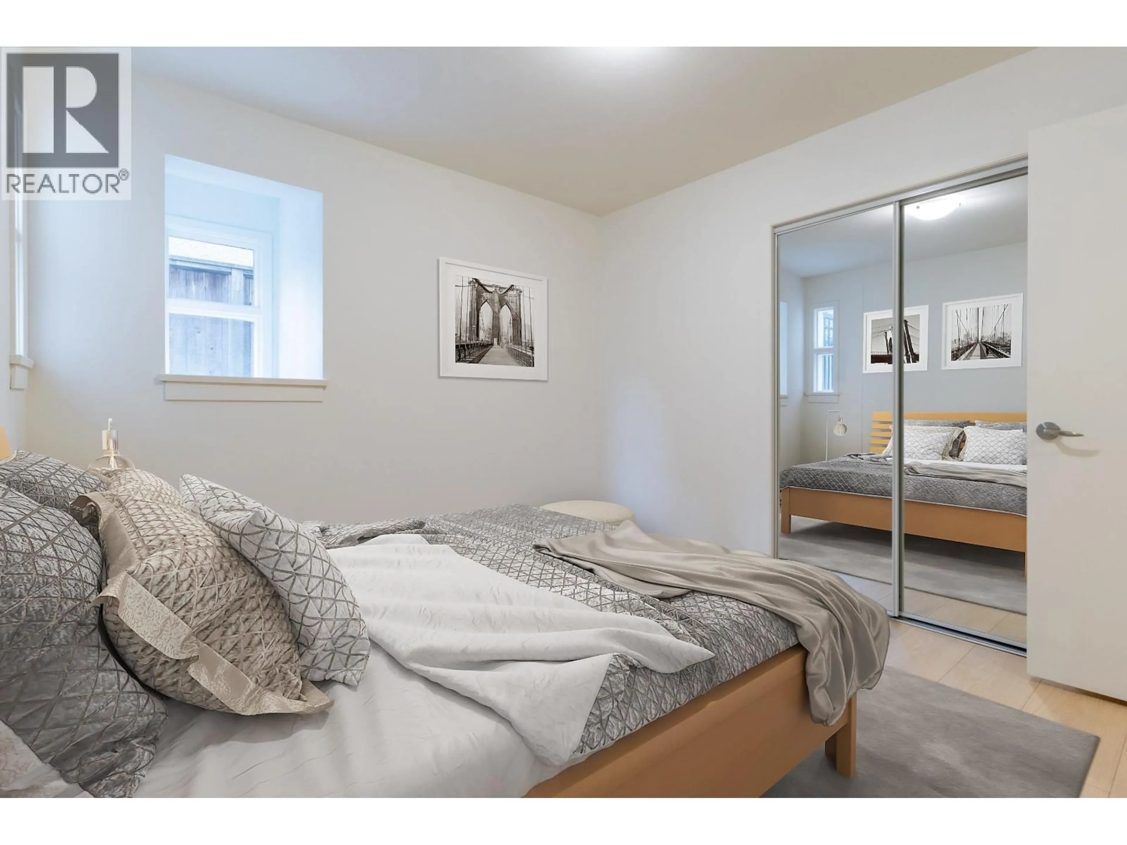 Bedroom with bed, unknown for 102 - 930 16TH AVENUE, Vancouver British Columbia V5Z1T2