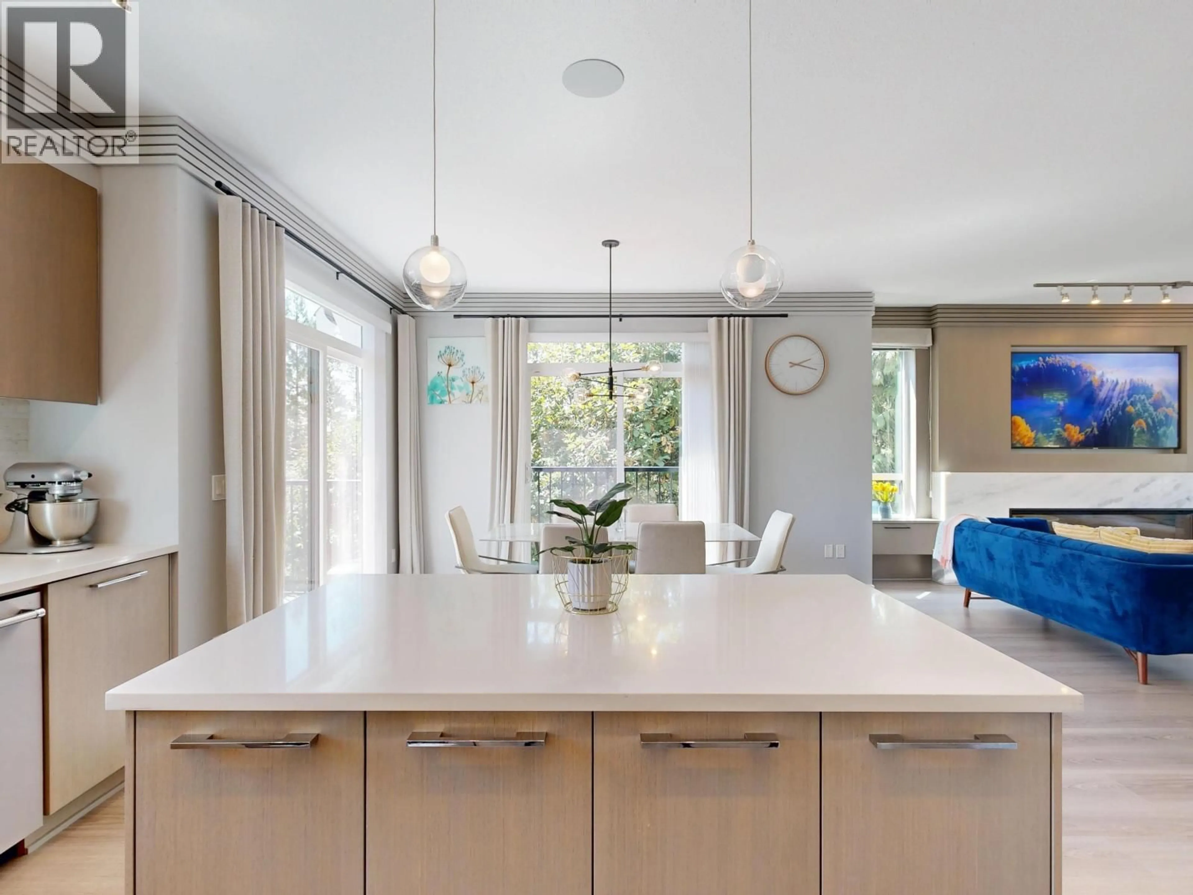 Contemporary kitchen, unknown for 1 - 3500 BURKE VILLAGE PROMENADE, Coquitlam British Columbia V3E0N2