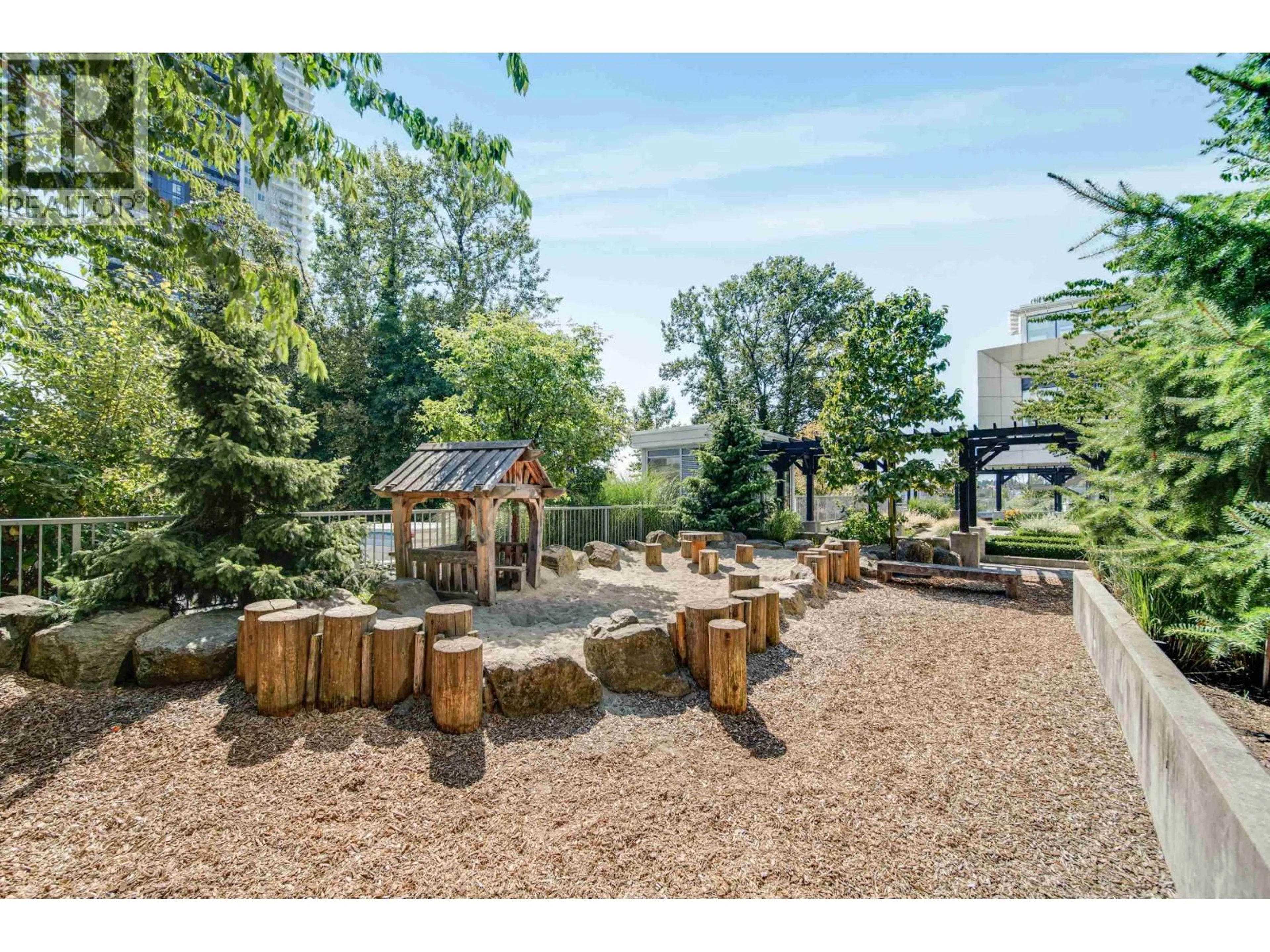 Patio, water/lake/river/ocean view for 1308 - 1888 GILMORE AVENUE, Burnaby British Columbia V5C0L2