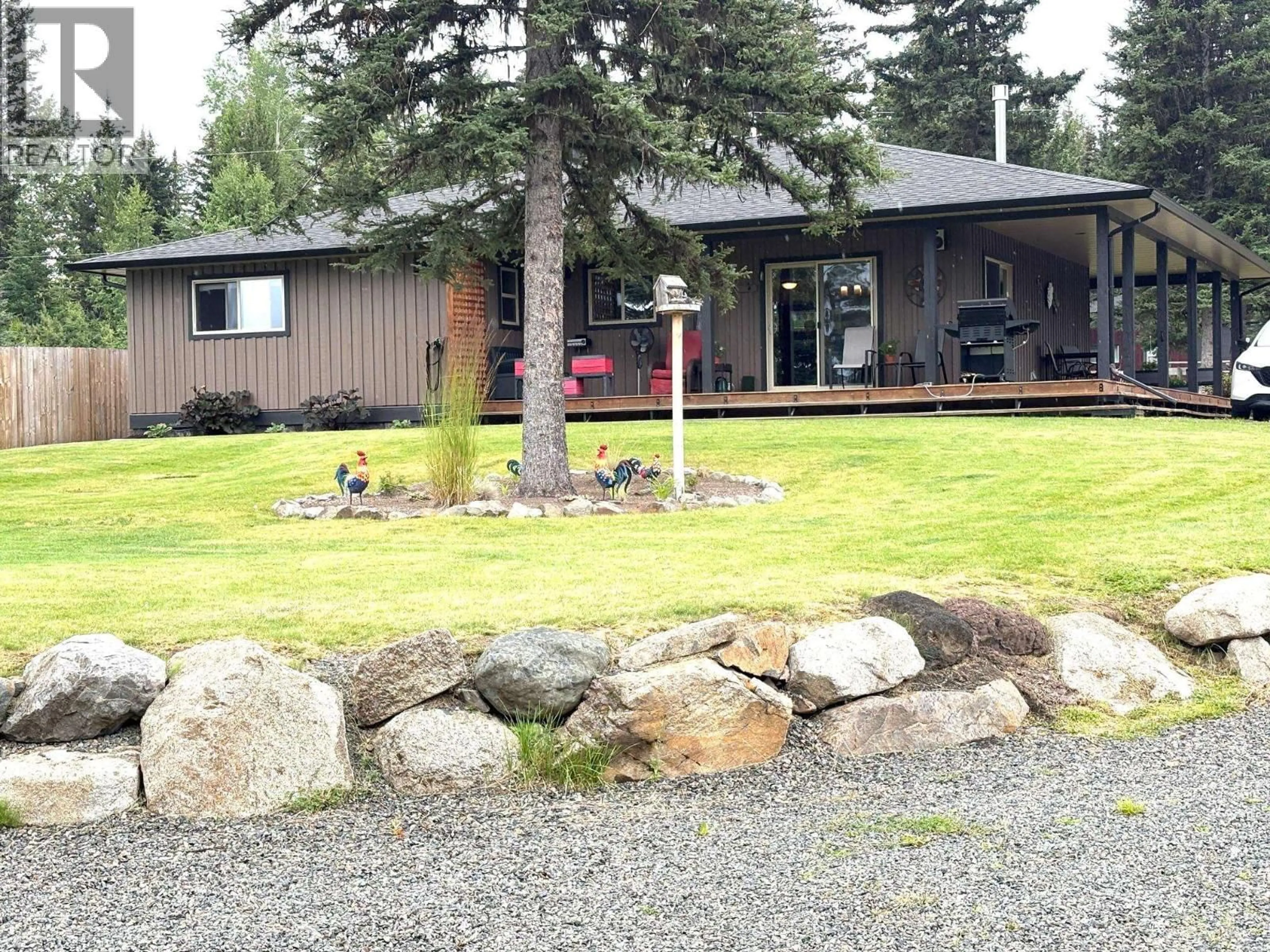 Home with vinyl exterior material, mountain view for 7463 GAUTHIER ROAD, Deka Lake / Sulphurous / Hathaway Lakes British Columbia V0K1X3