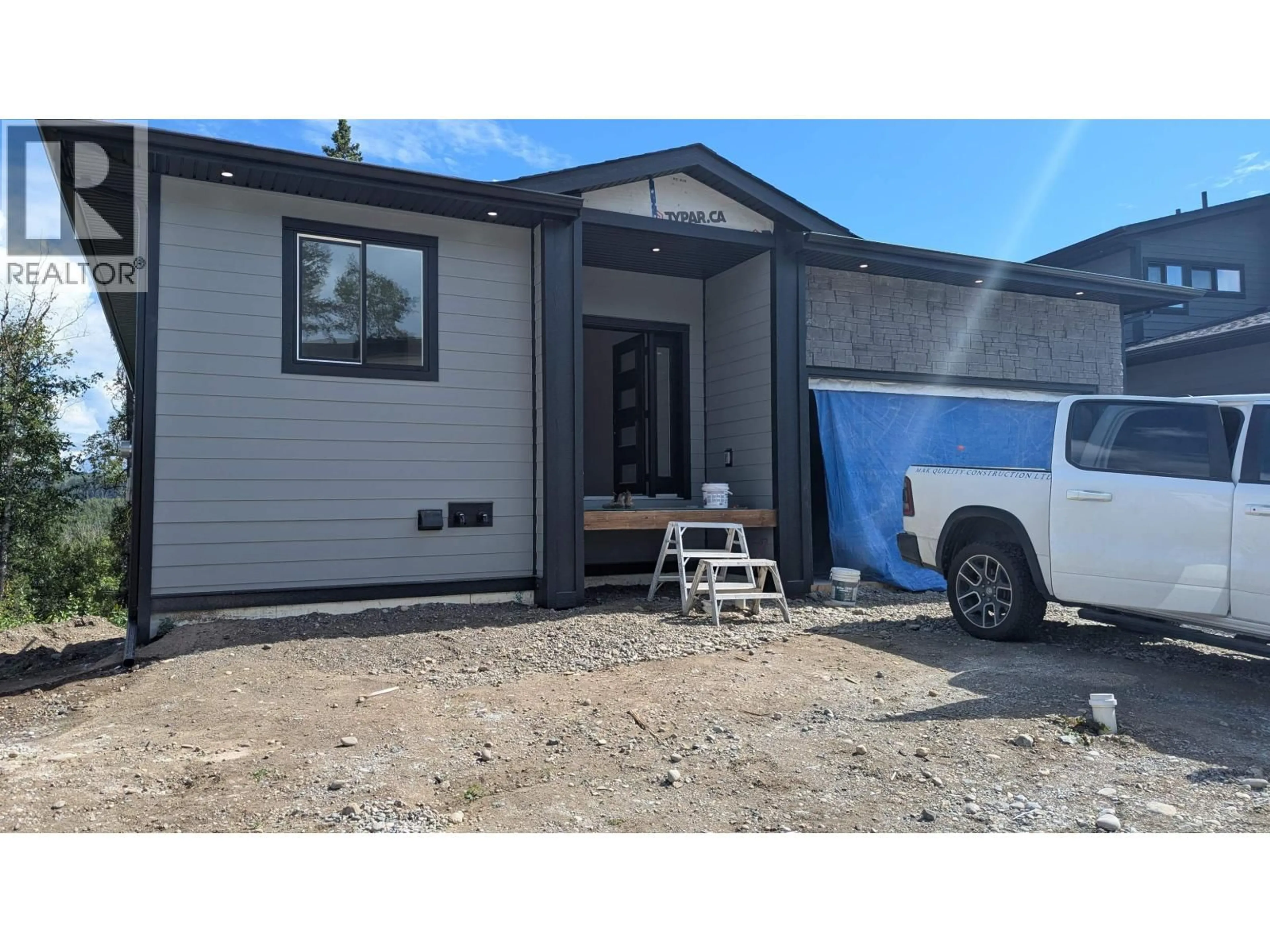 Home with vinyl exterior material, building for 160 - 4393 COWART ROAD, Prince George British Columbia V2N0H8