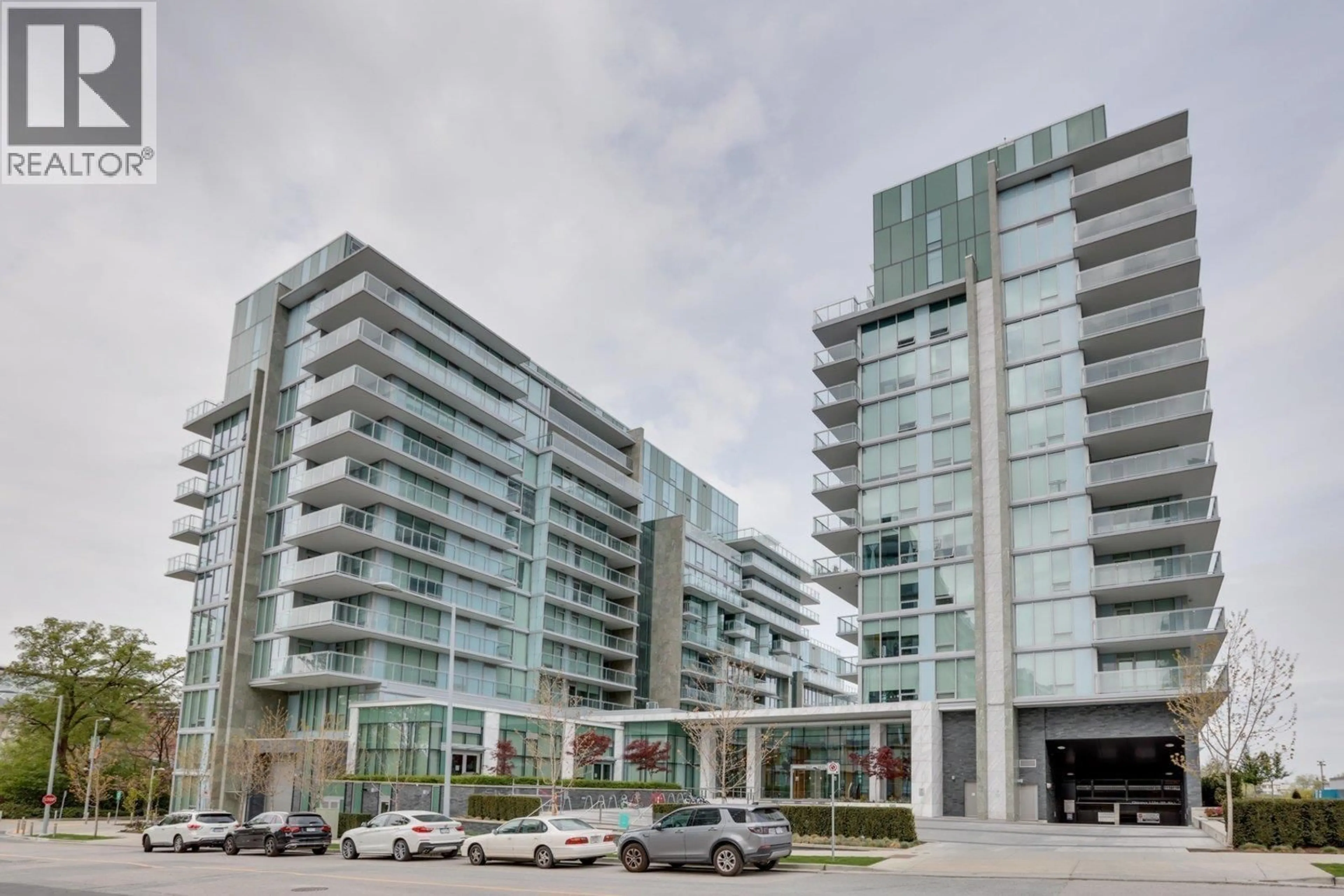Indoor foyer for 611 - 6633 PEARSON WAY, Richmond British Columbia V7C0C4
