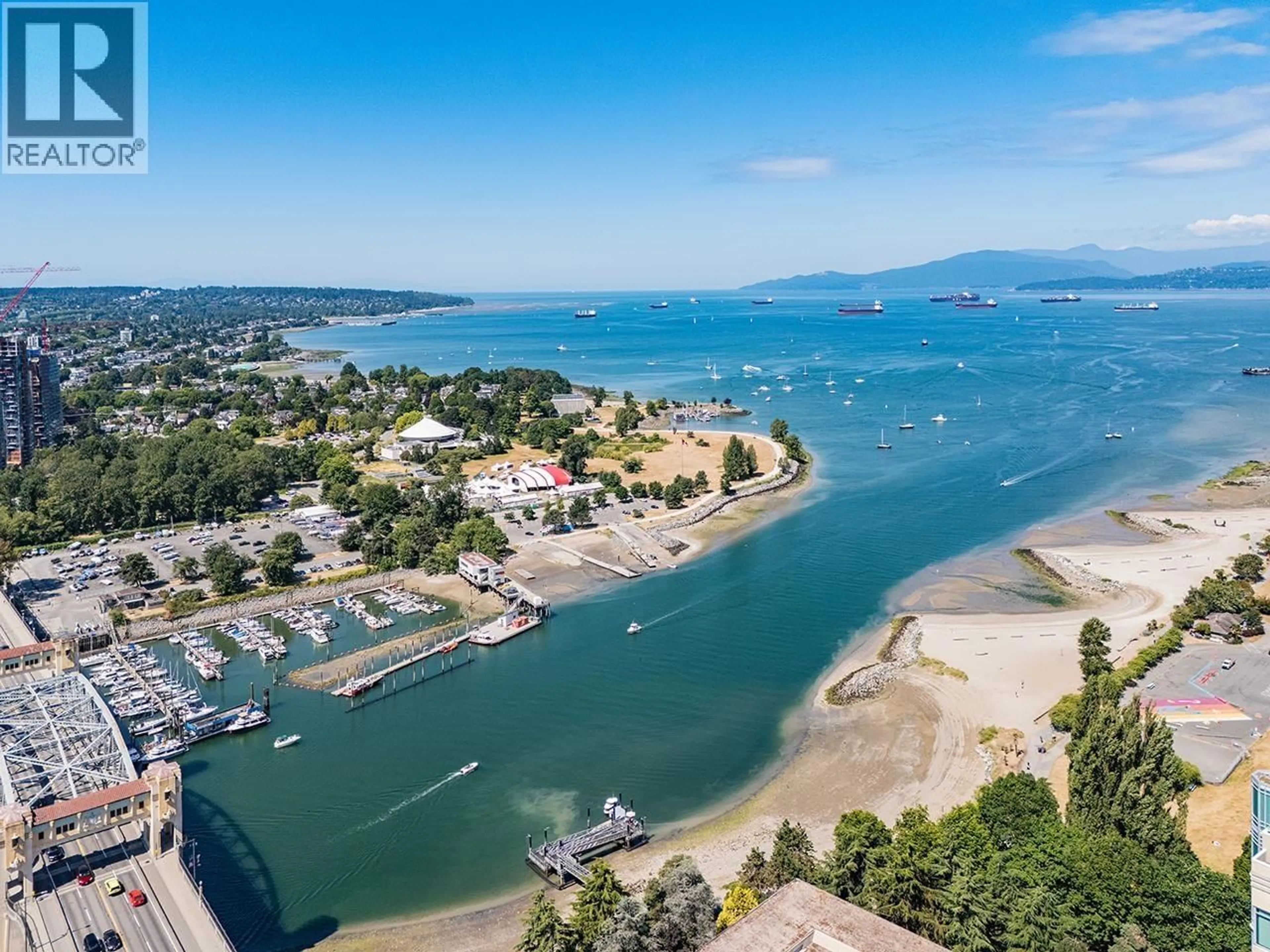 A pic from outside/outdoor area/front of a property/back of a property/a pic from drone, water/lake/river/ocean view for 605 - 888 PACIFIC STREET, Vancouver British Columbia V6Z2S6