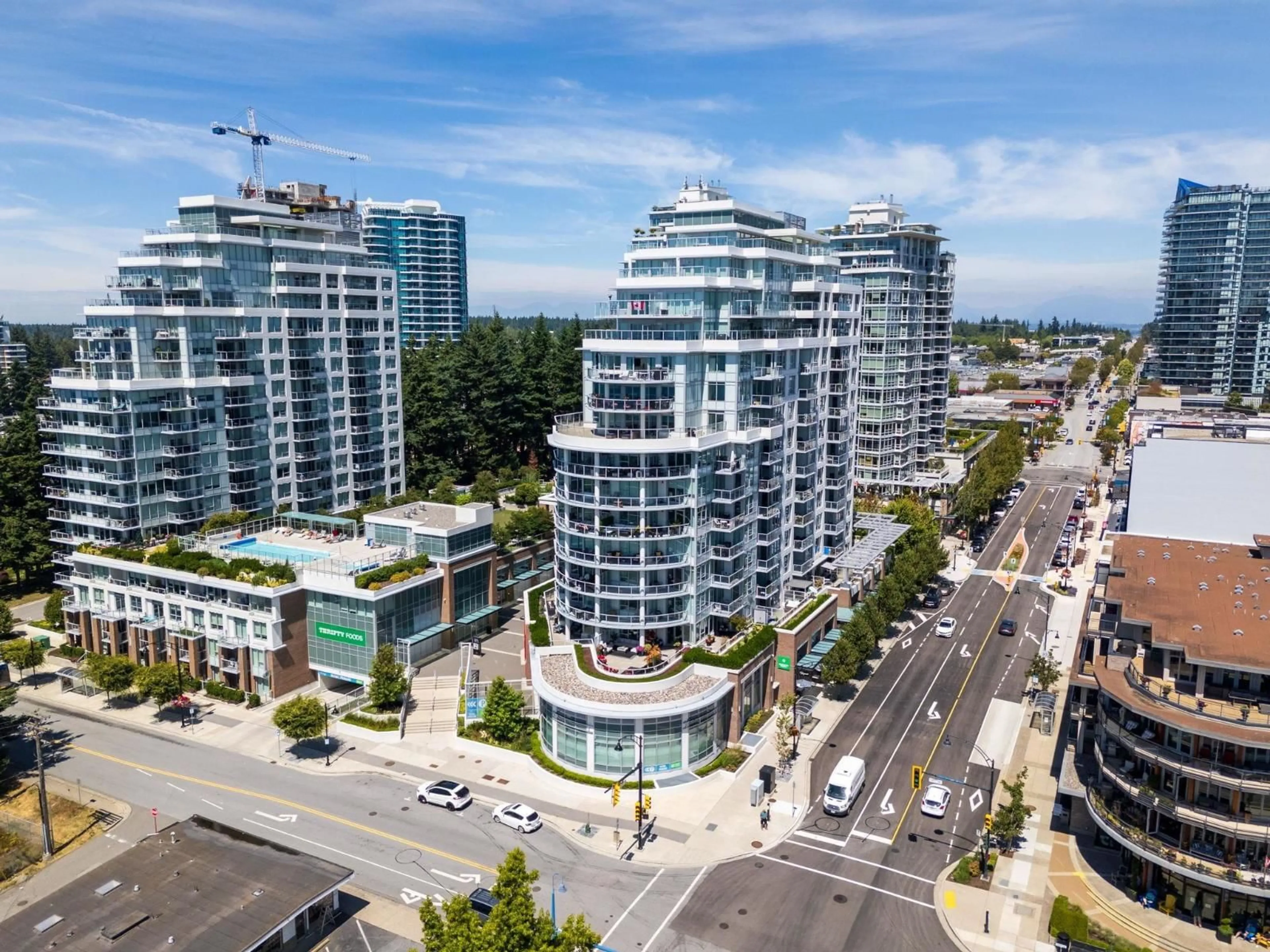 A pic from outside/outdoor area/front of a property/back of a property/a pic from drone, city buildings view from balcony for 605 - 1441 JOHNSTON, White Rock British Columbia V4B3Z4