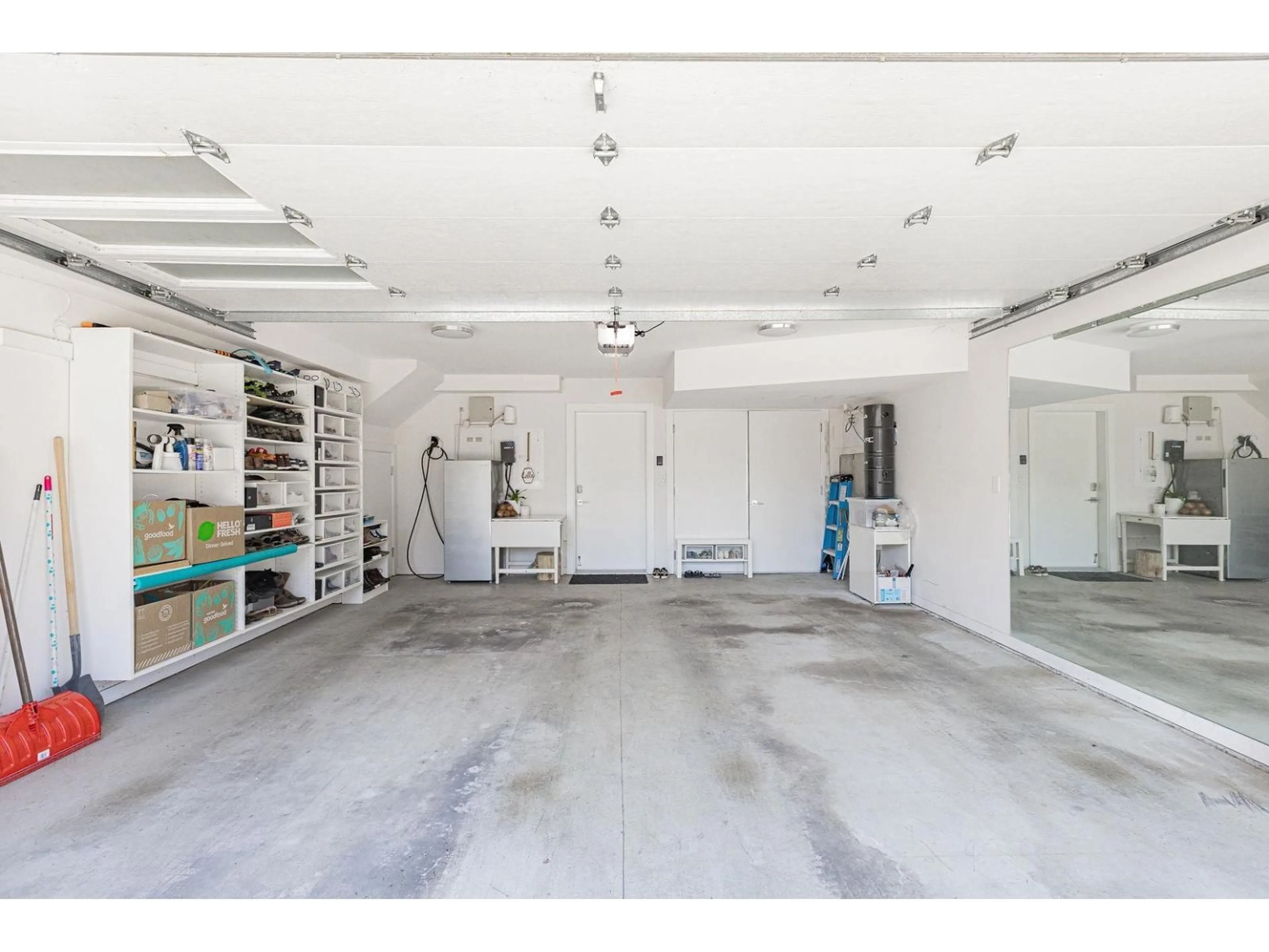 Indoor garage for 63 - 15177 60, Surrey British Columbia V3S7B3
