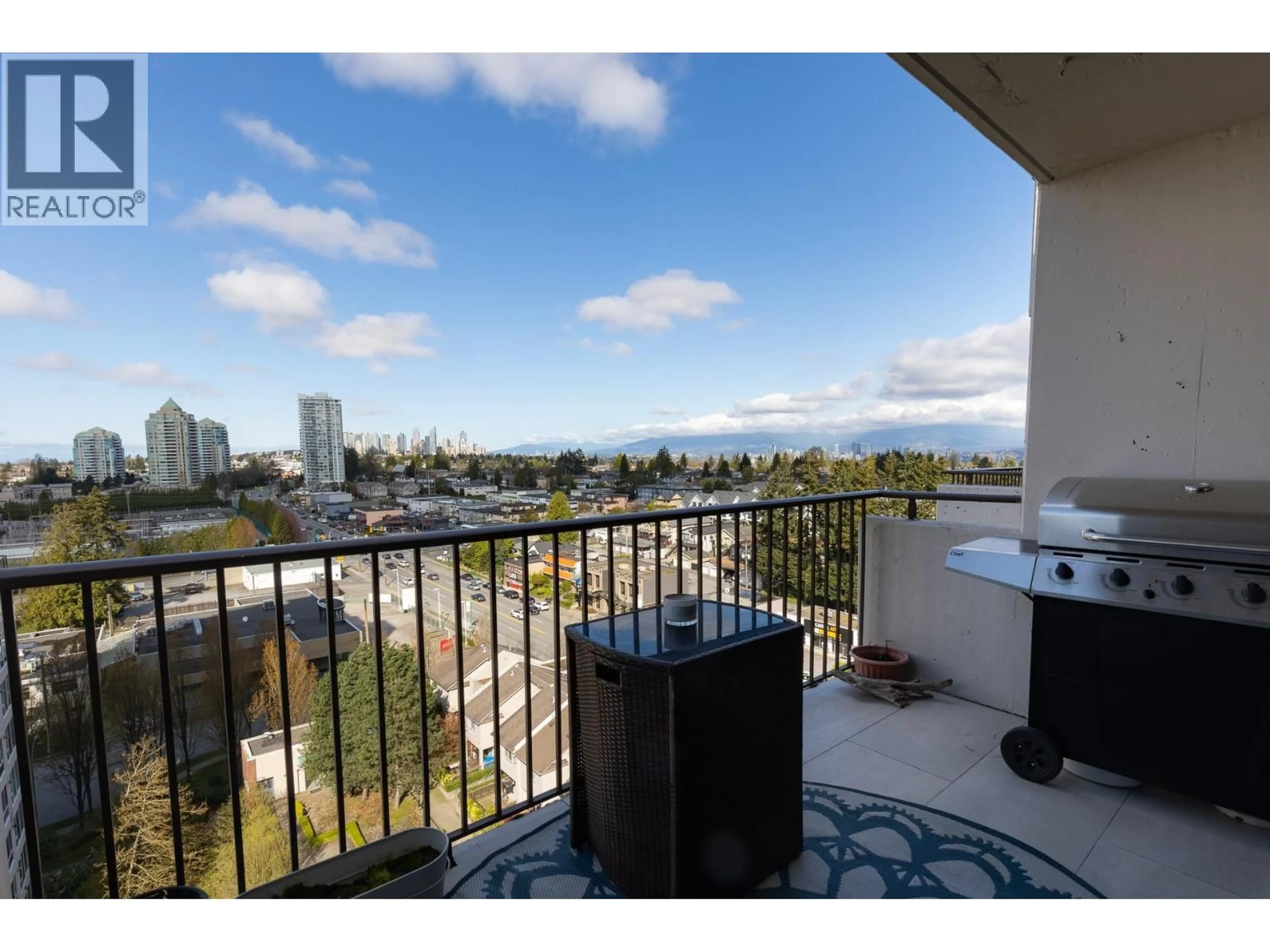 Patio, water/lake/river/ocean view for 1404 - 7235 SALISBURY AVENUE, Burnaby British Columbia V5E4E6
