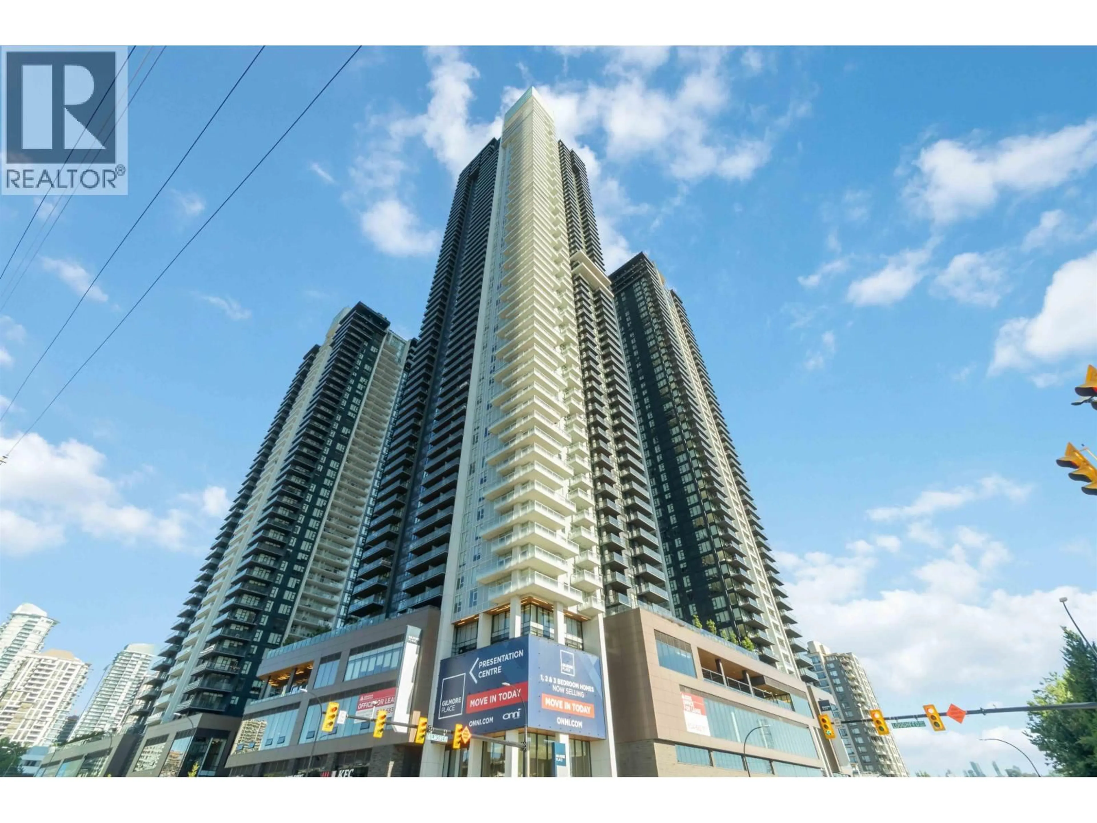 Indoor foyer for 2607 - 4168 LOUGHEED HIGHWAY, Burnaby British Columbia V5C0N9