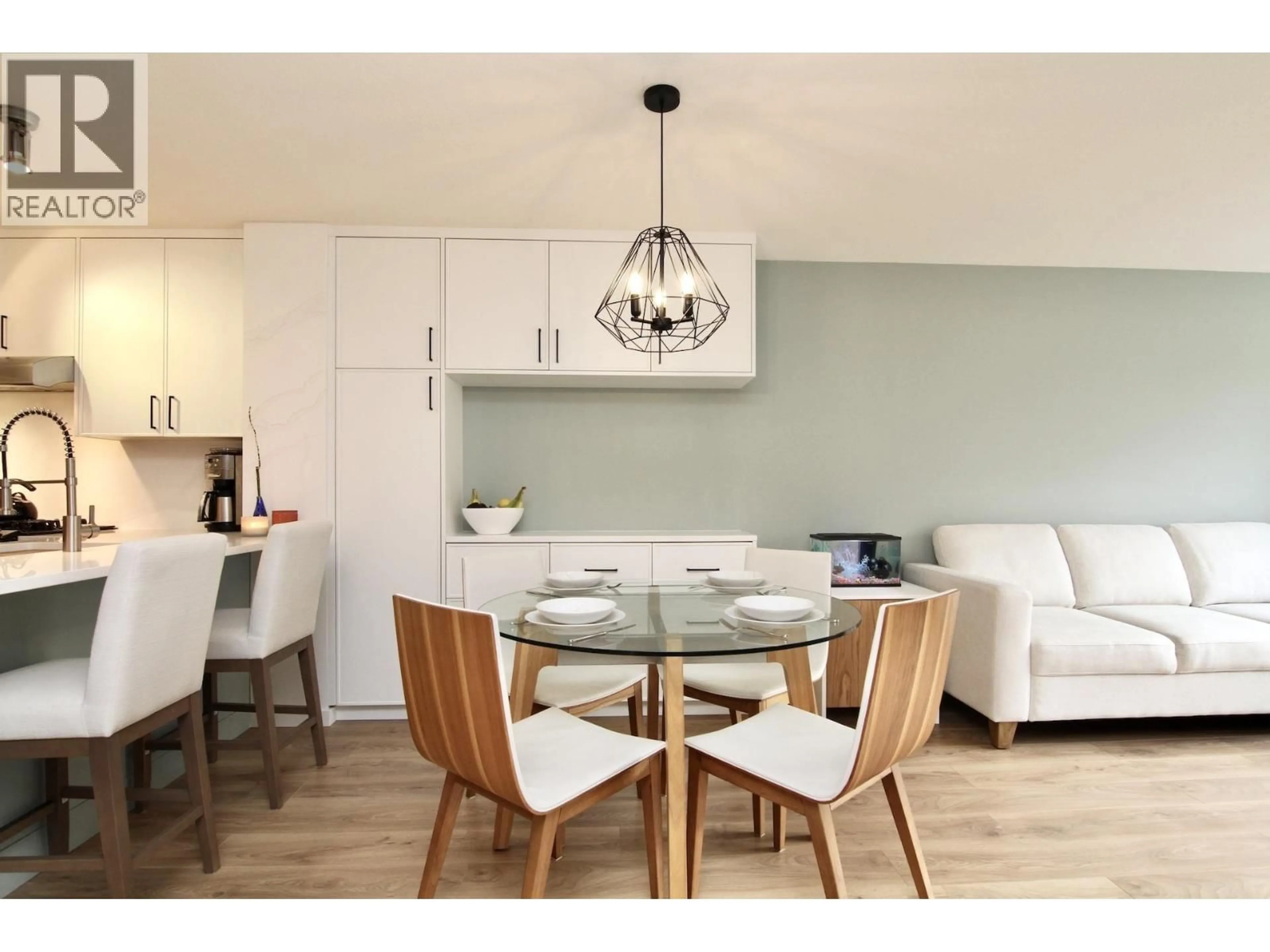 Open concept kitchen, wood/laminate floor for 317 - 700 KLAHANIE DRIVE, Port Moody British Columbia V3H5L3