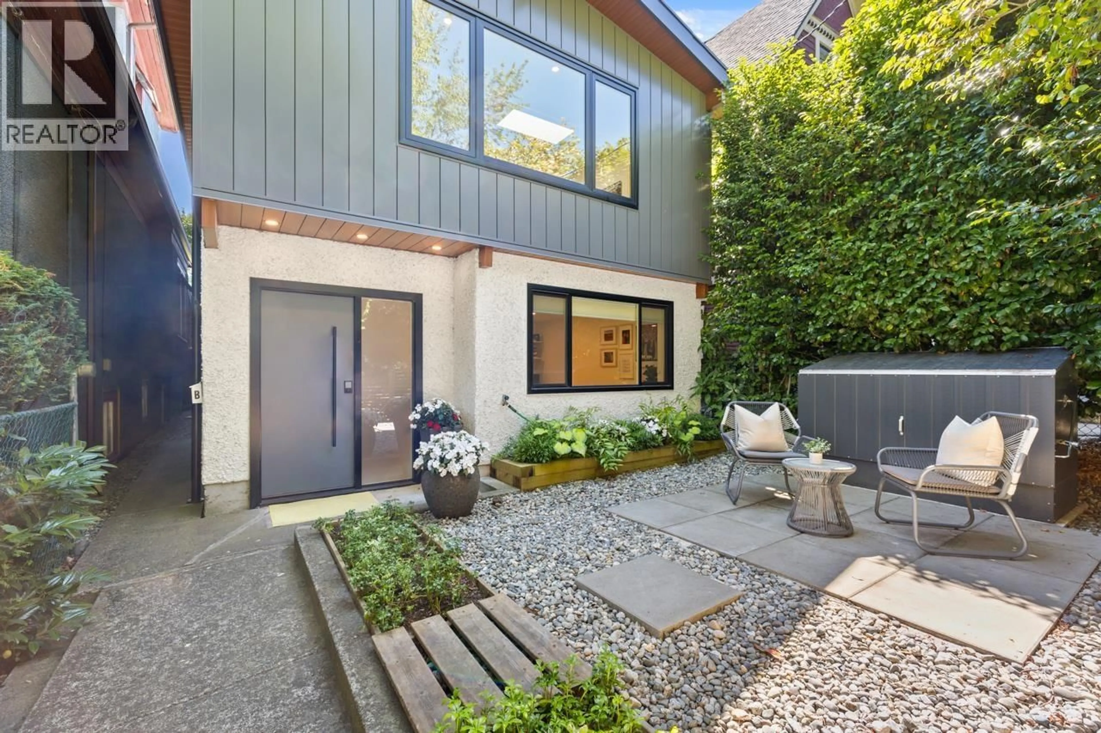 Home with brick exterior material, street for 1346 15TH AVENUE, Vancouver British Columbia V5N2E4
