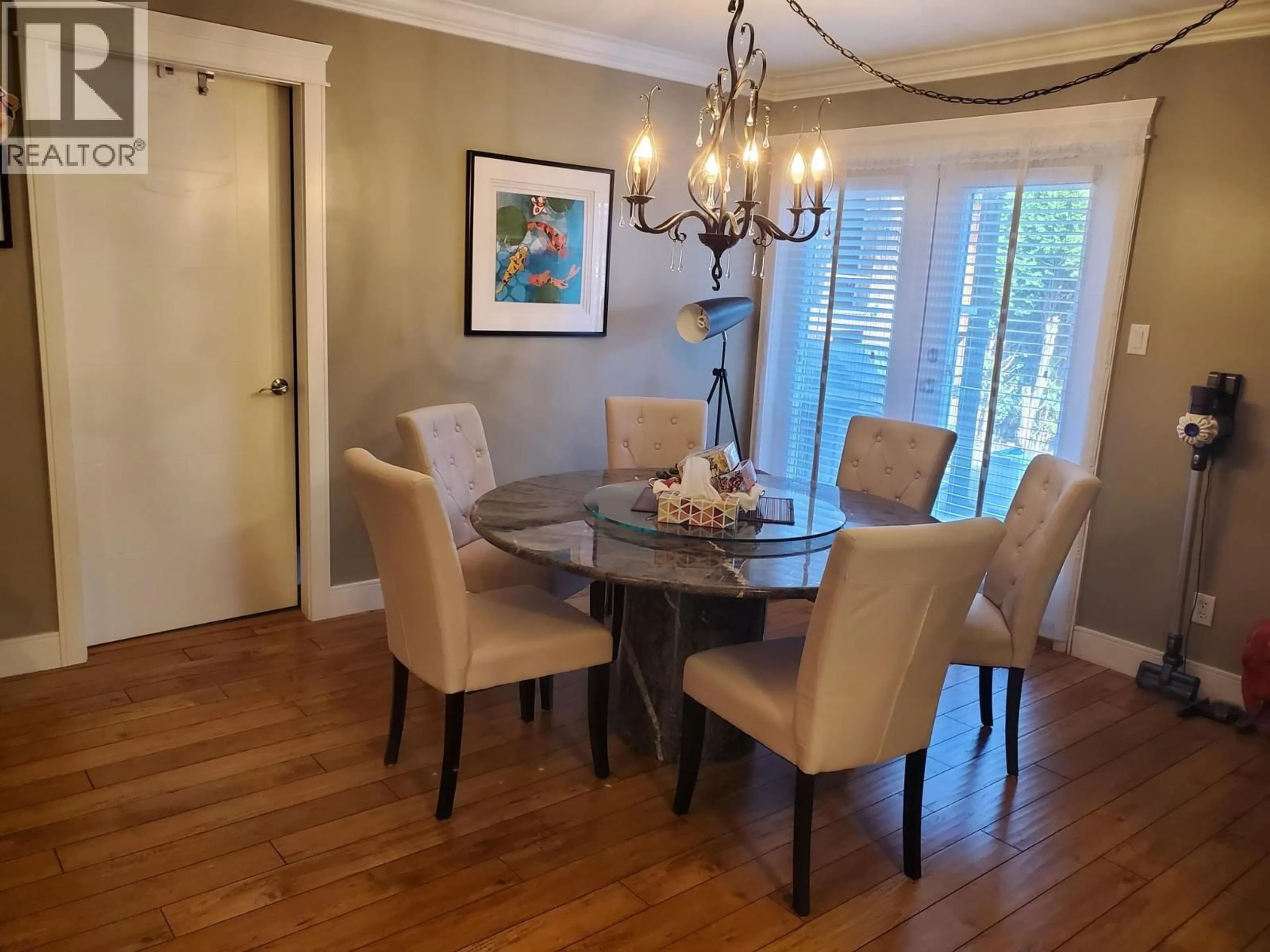 Dining room, wood/laminate floor for 10690 HOLLYBANK DRIVE, Richmond British Columbia V7E4S5