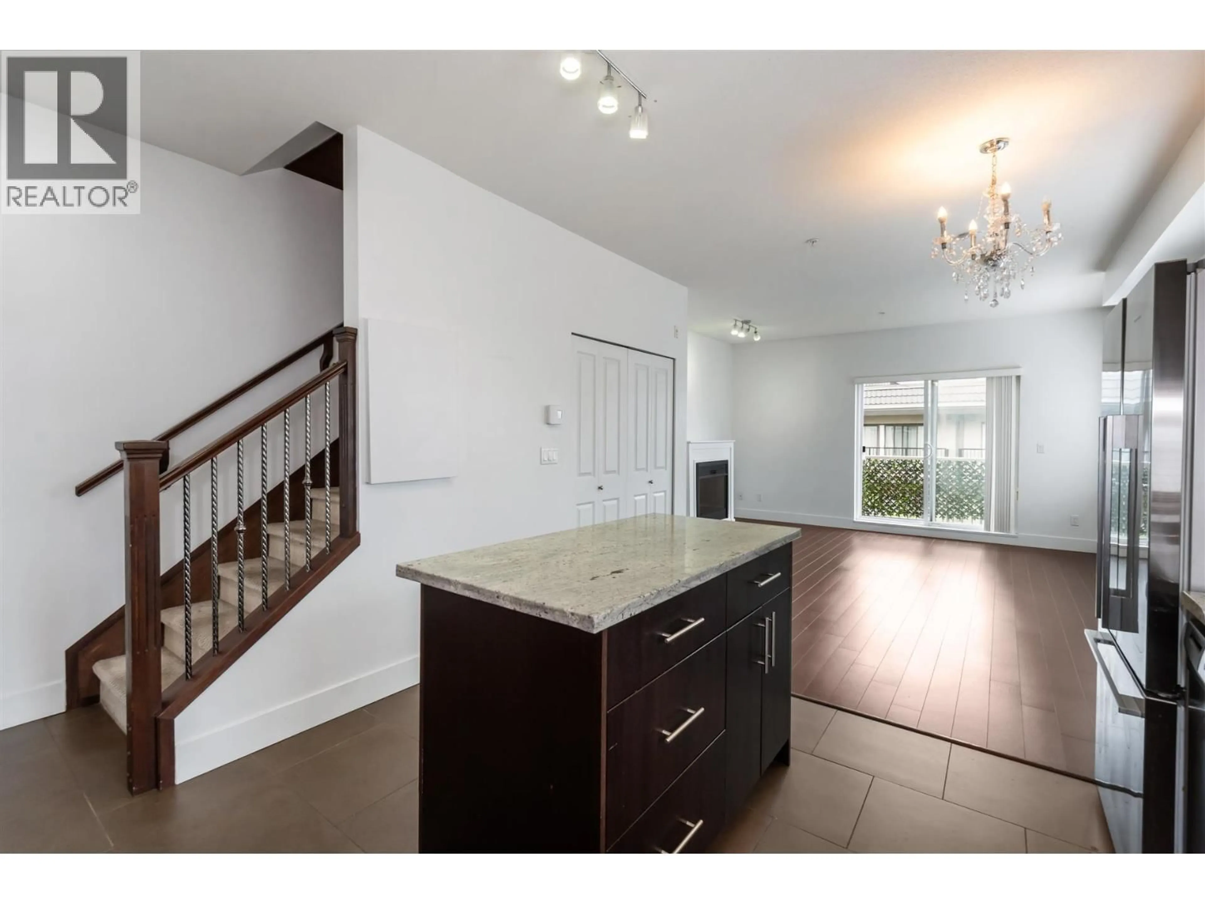 Open concept kitchen, unknown for 232 - 368 ELLESMERE AVENUE, Burnaby British Columbia V5B3S9