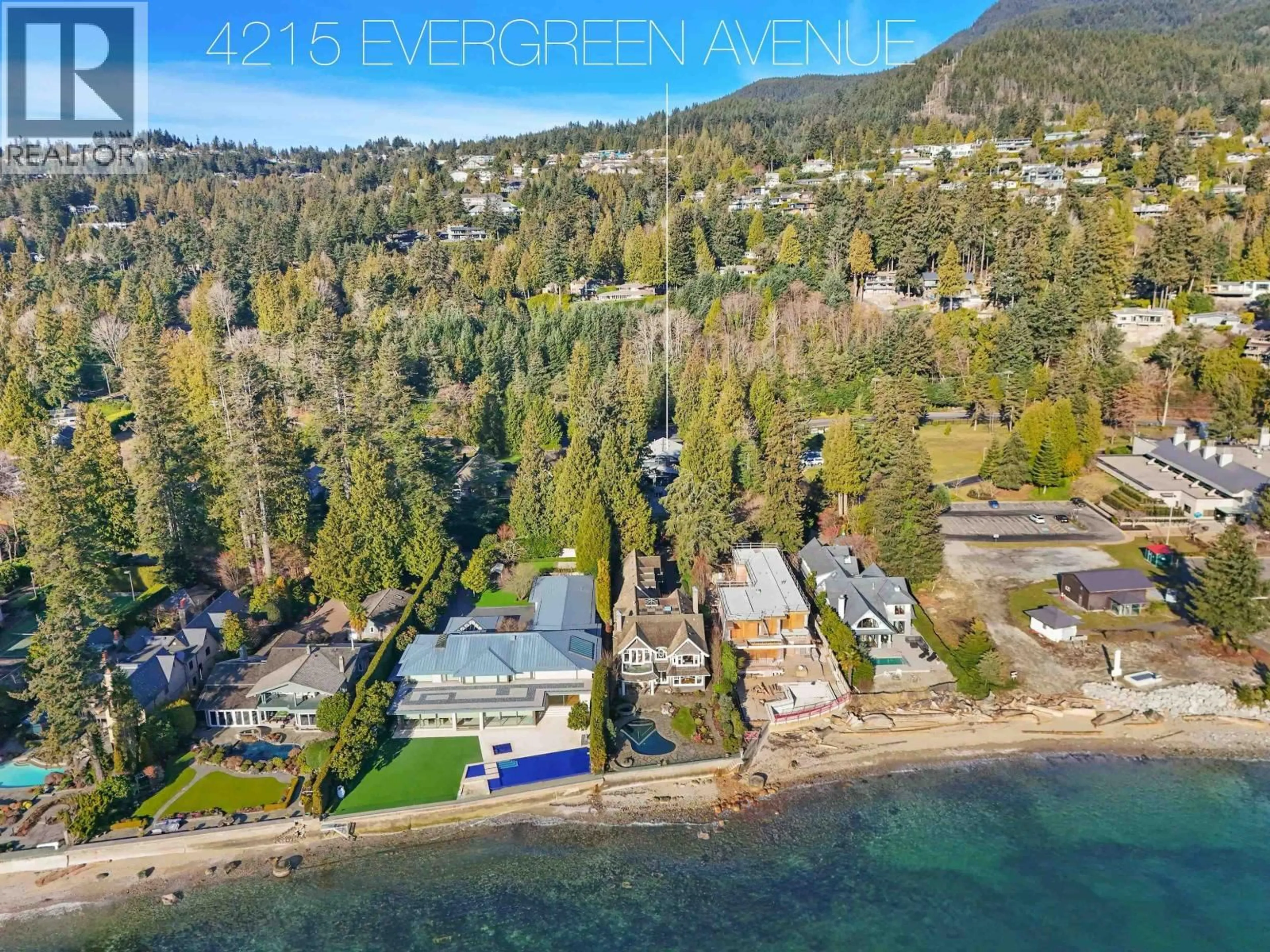 A pic from outside/outdoor area/front of a property/back of a property/a pic from drone, water/lake/river/ocean view for 4215 EVERGREEN AVENUE, West Vancouver British Columbia V7V1H2