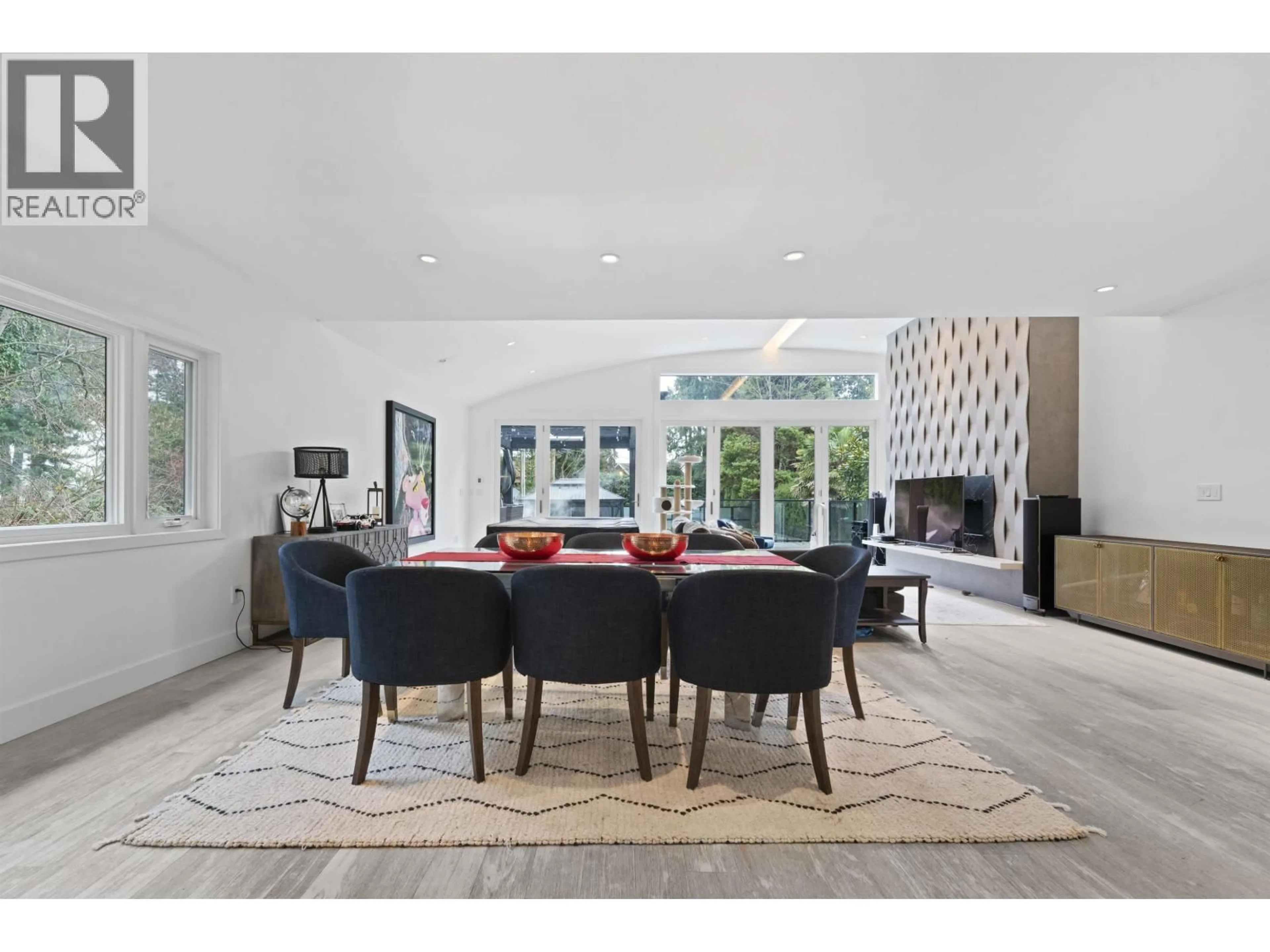 Unknown for 4215 EVERGREEN AVENUE, West Vancouver British Columbia V7V1H2