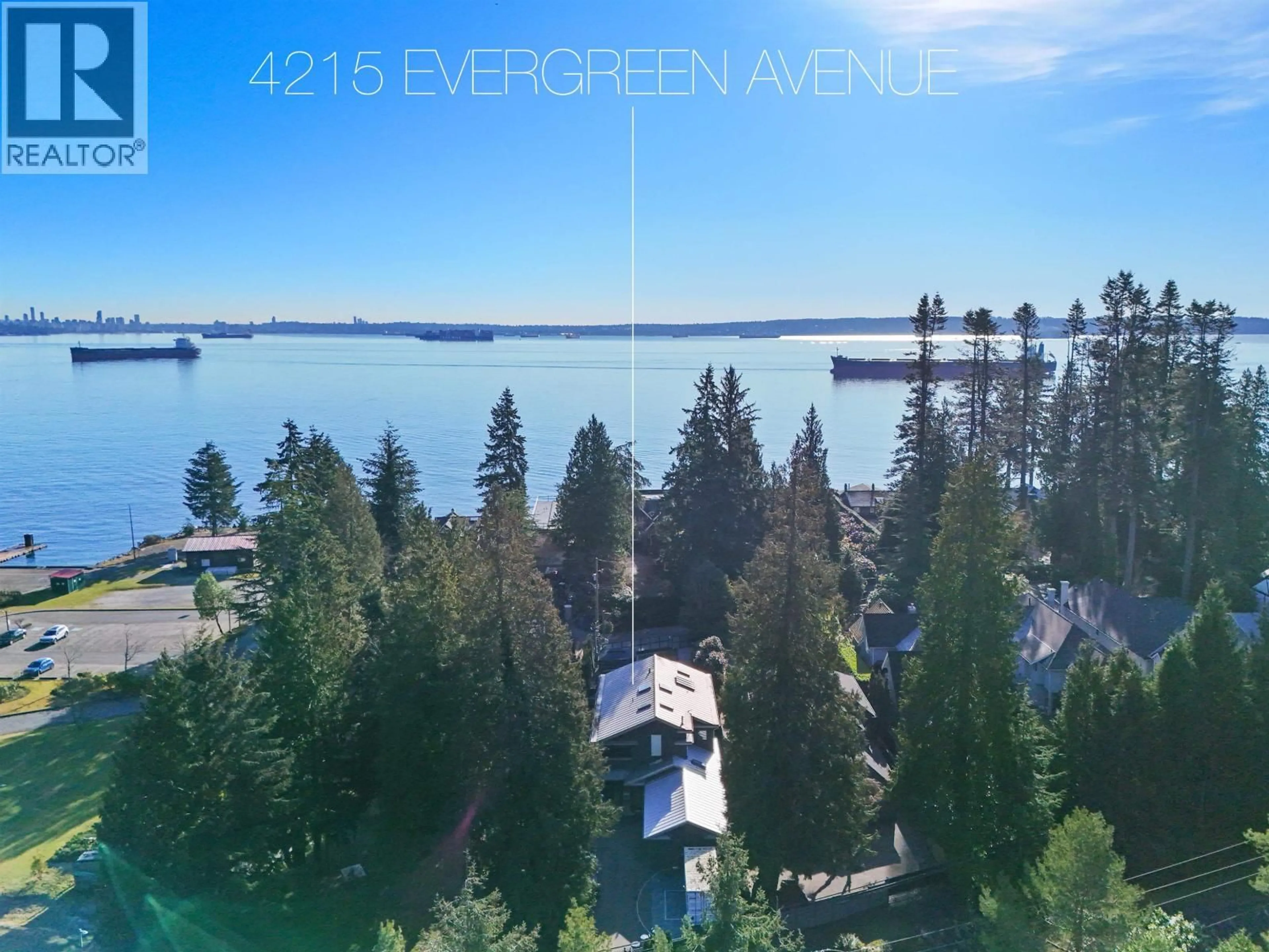 A pic from outside/outdoor area/front of a property/back of a property/a pic from drone, water/lake/river/ocean view for 4215 EVERGREEN AVENUE, West Vancouver British Columbia V7V1H2