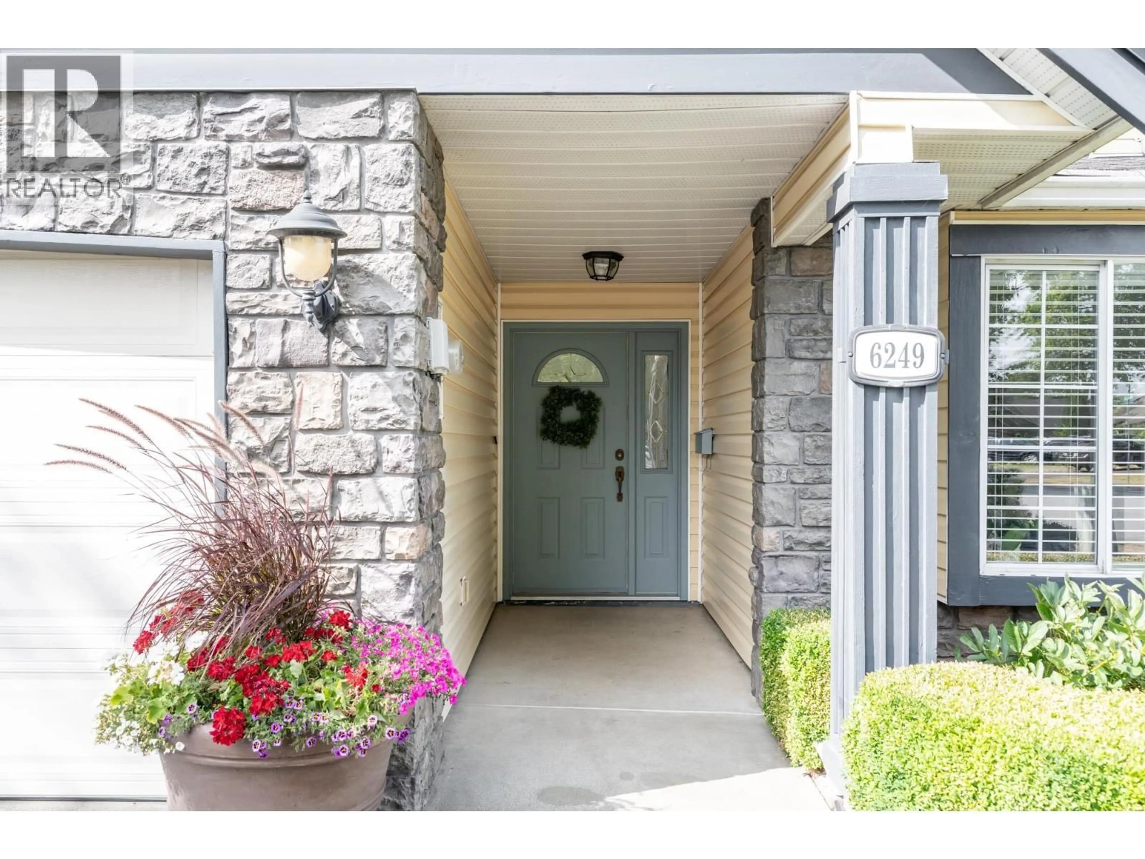 Indoor entryway for 6249 BRODIE ROAD, Delta British Columbia V4K2B8