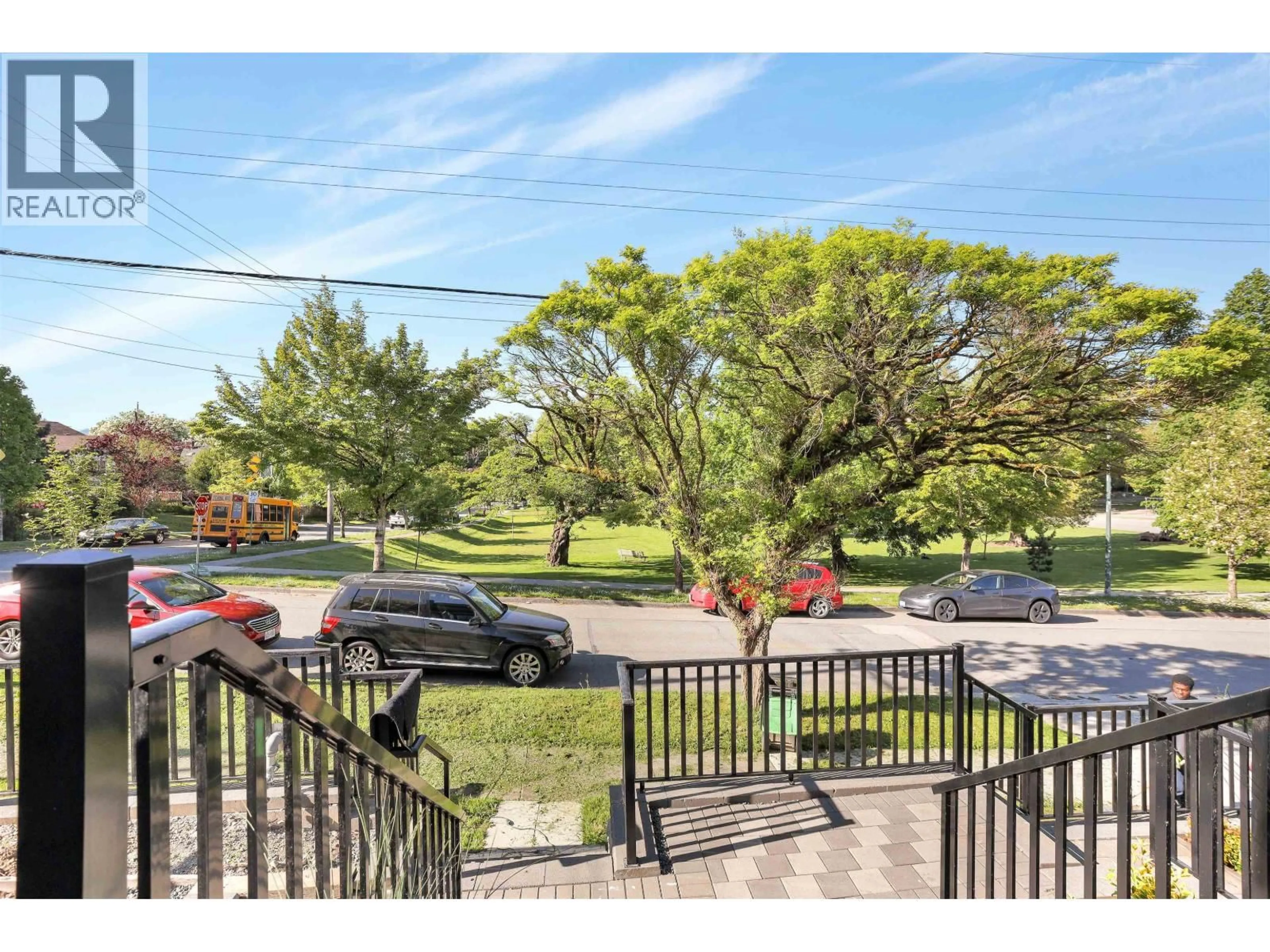 A pic from outside/outdoor area/front of a property/back of a property/a pic from drone, street for 1008 - 1018 24TH AVENUE, Vancouver British Columbia V5V2B1