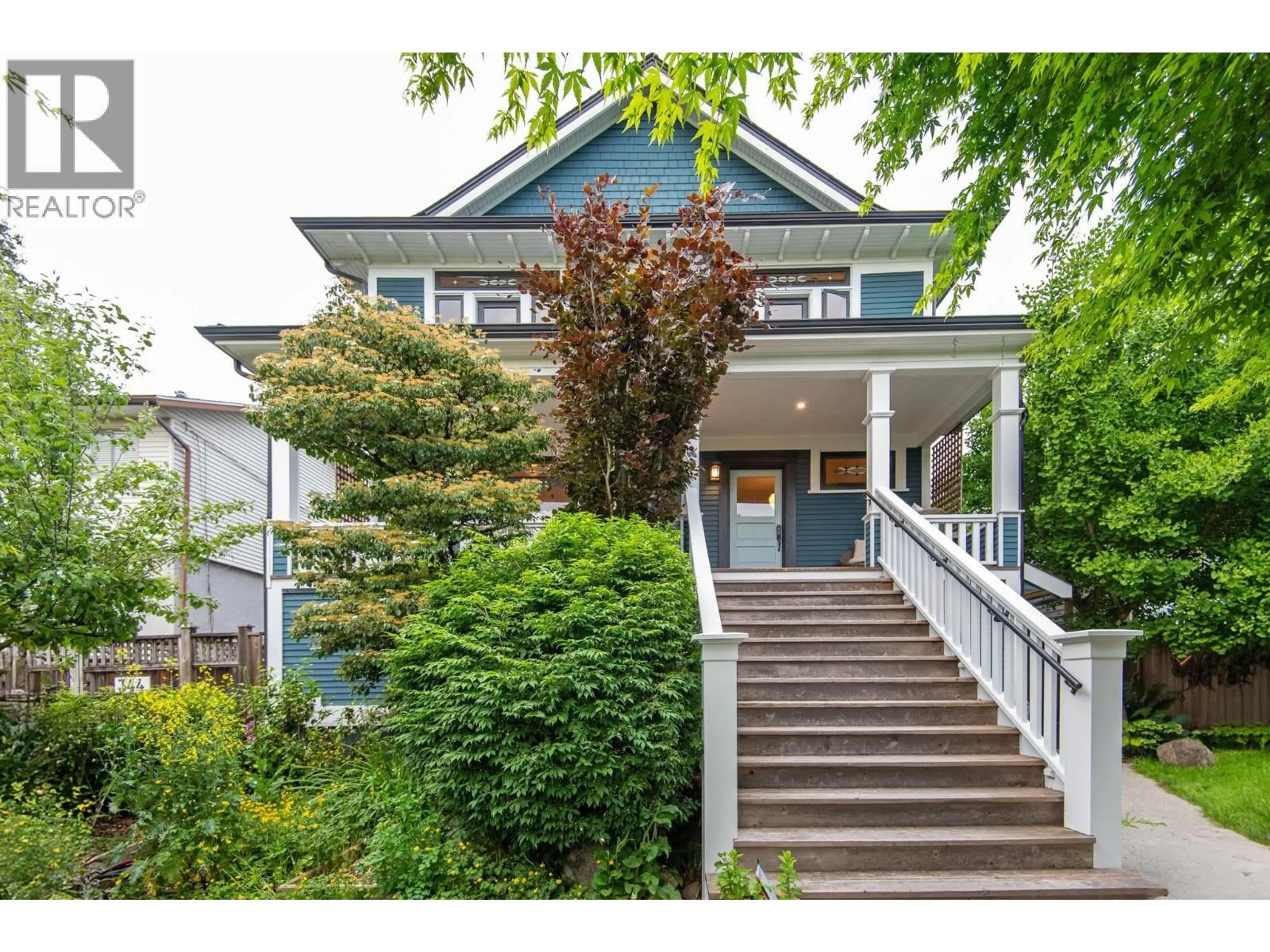 Unknown for 346 5TH STREET, North Vancouver British Columbia V7L1L9