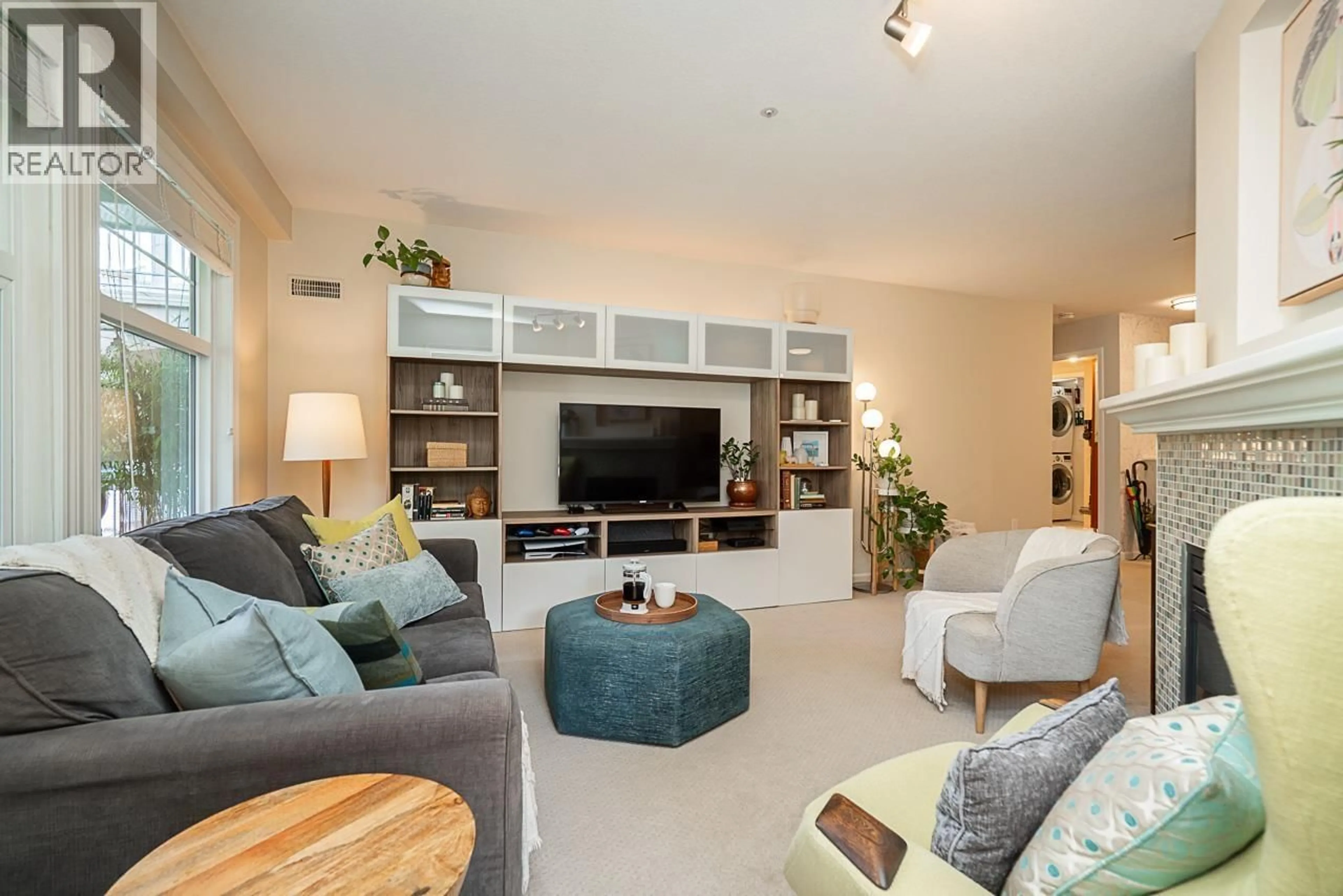 Living room with furniture, unknown for 315 - 3075 PRIMROSE LANE, Coquitlam British Columbia V3B7S2