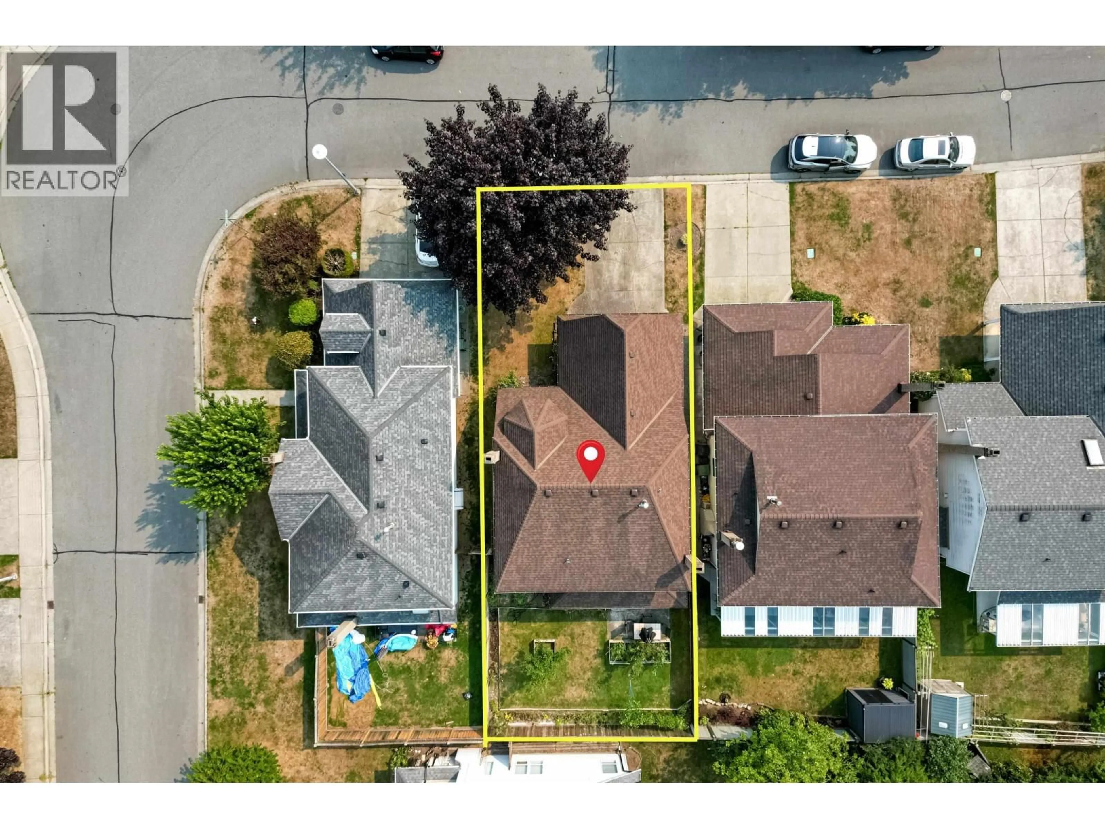A pic from outside/outdoor area/front of a property/back of a property/a pic from drone, street for 12366 GREENLAND DRIVE, Richmond British Columbia V6V2A8