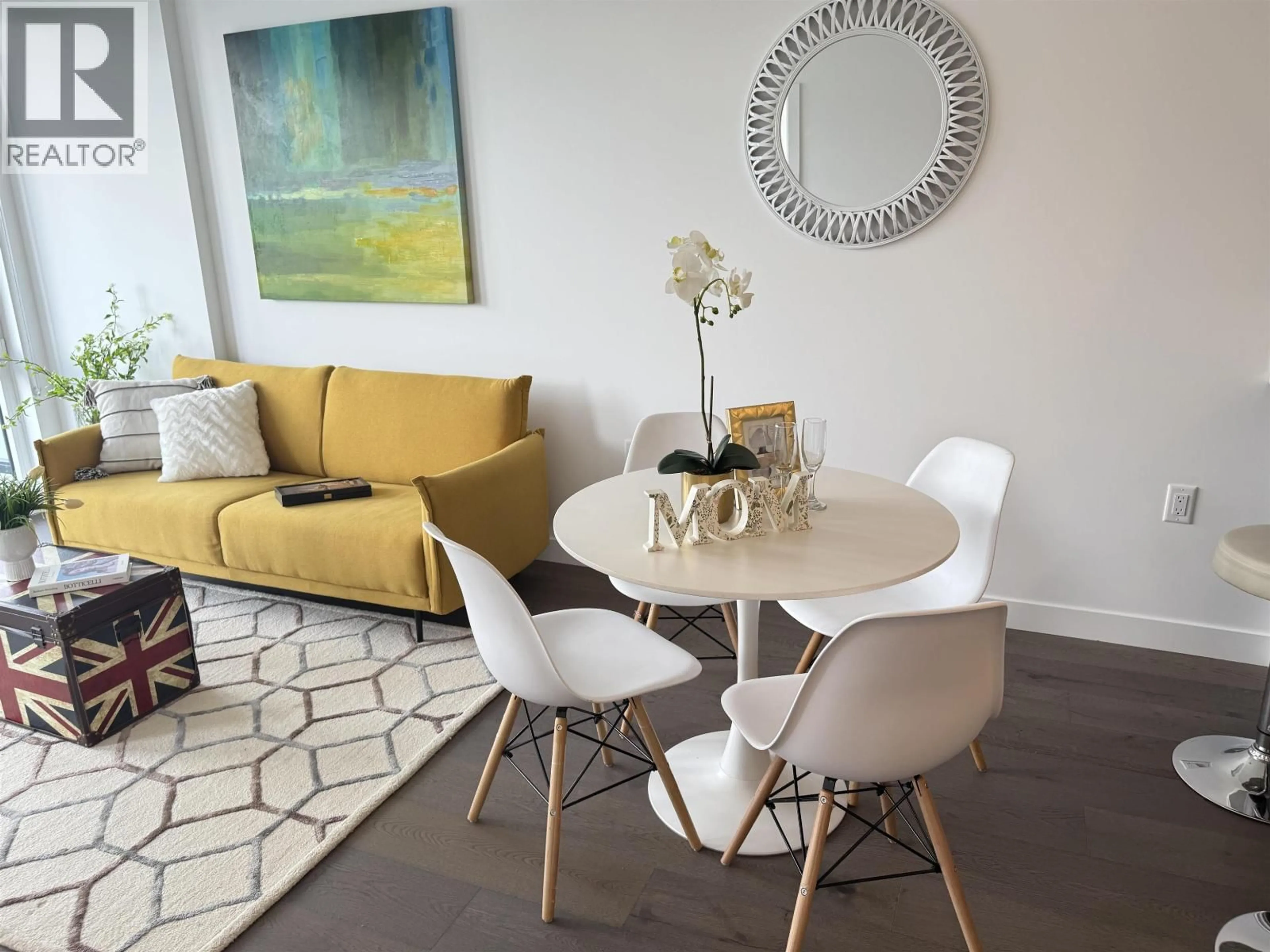 Living room with furniture, unknown for 302 - 6859 CAMBIE STREET, Vancouver British Columbia V6P0M4