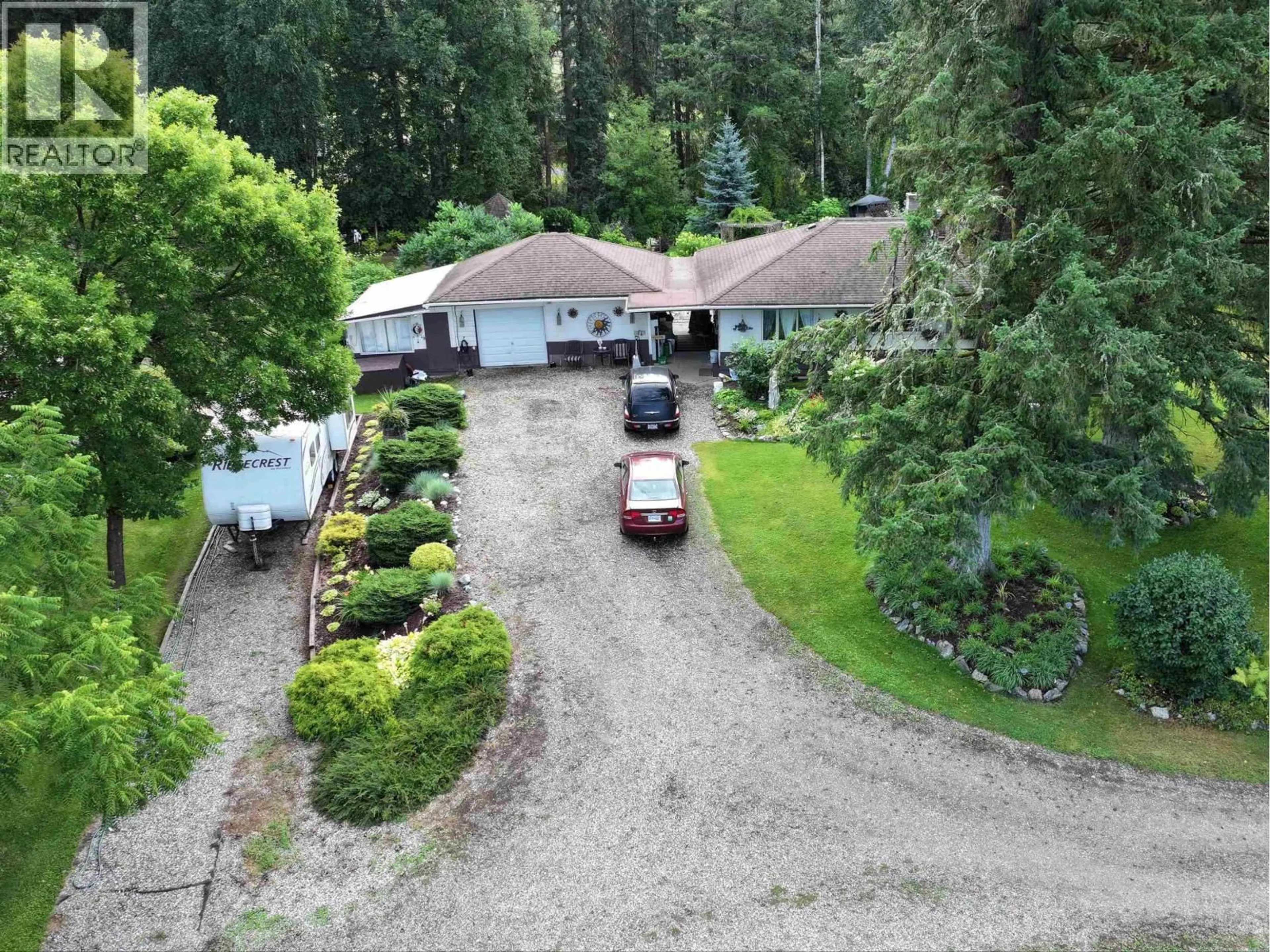 A pic from outside/outdoor area/front of a property/back of a property/a pic from drone, unknown for 2501 DURRELL ROAD, Quesnel British Columbia V2J6N1