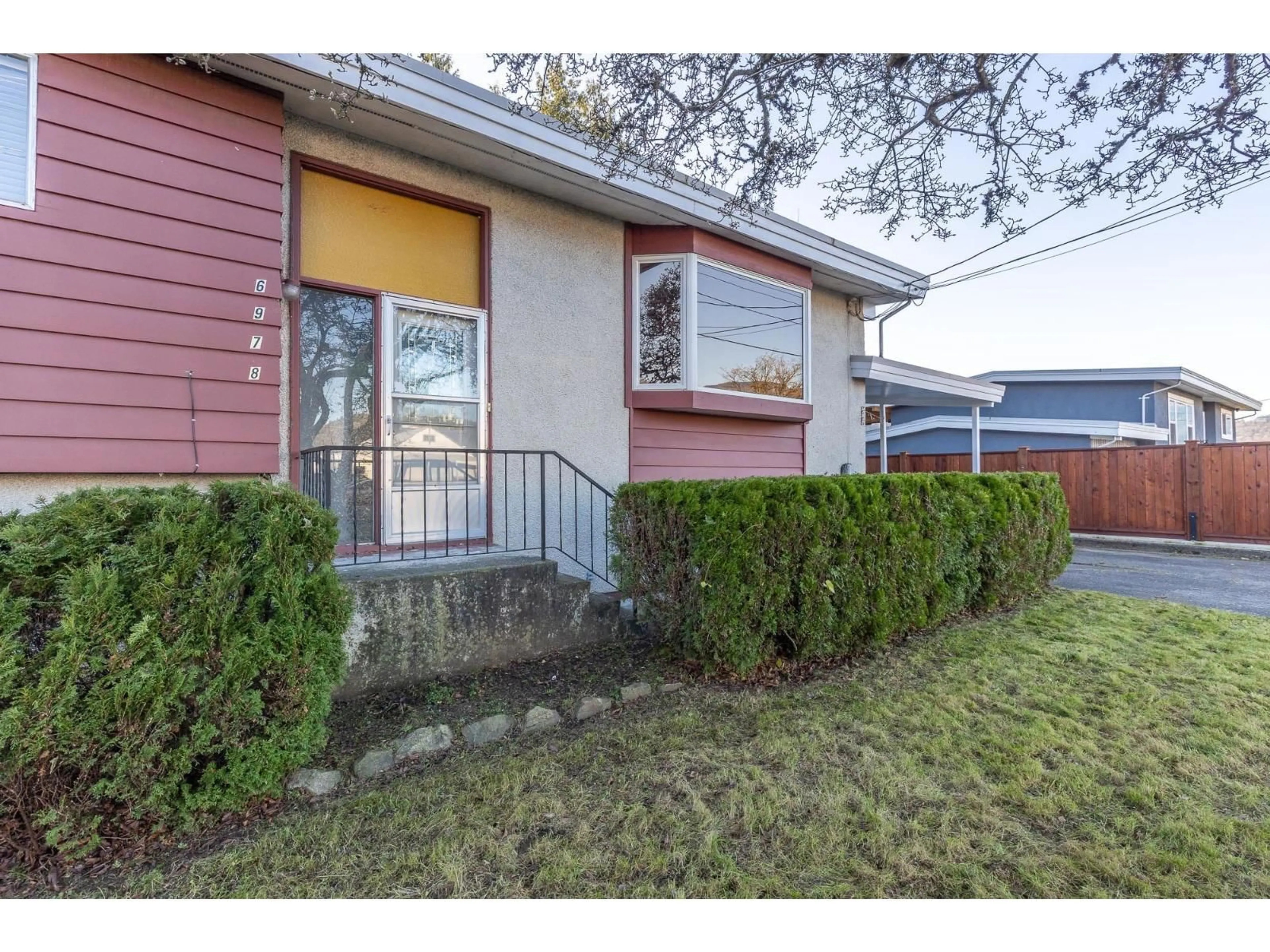 Home with vinyl exterior material, street for 6978 CHEAM AVENUE, Agassiz British Columbia V0M1A3