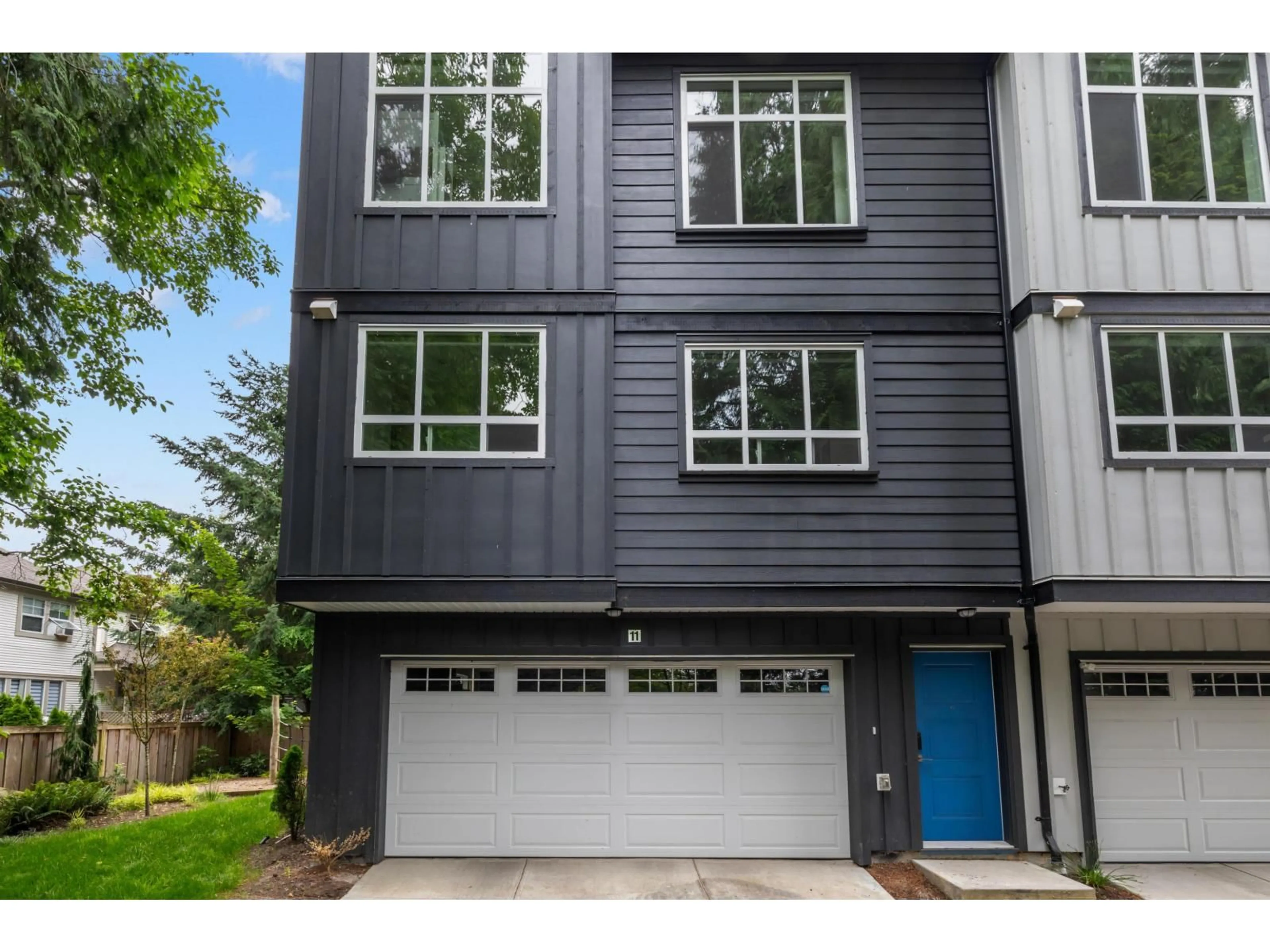 Home with vinyl exterior material, street for 11 - 8137 164, Surrey British Columbia V4N0P1