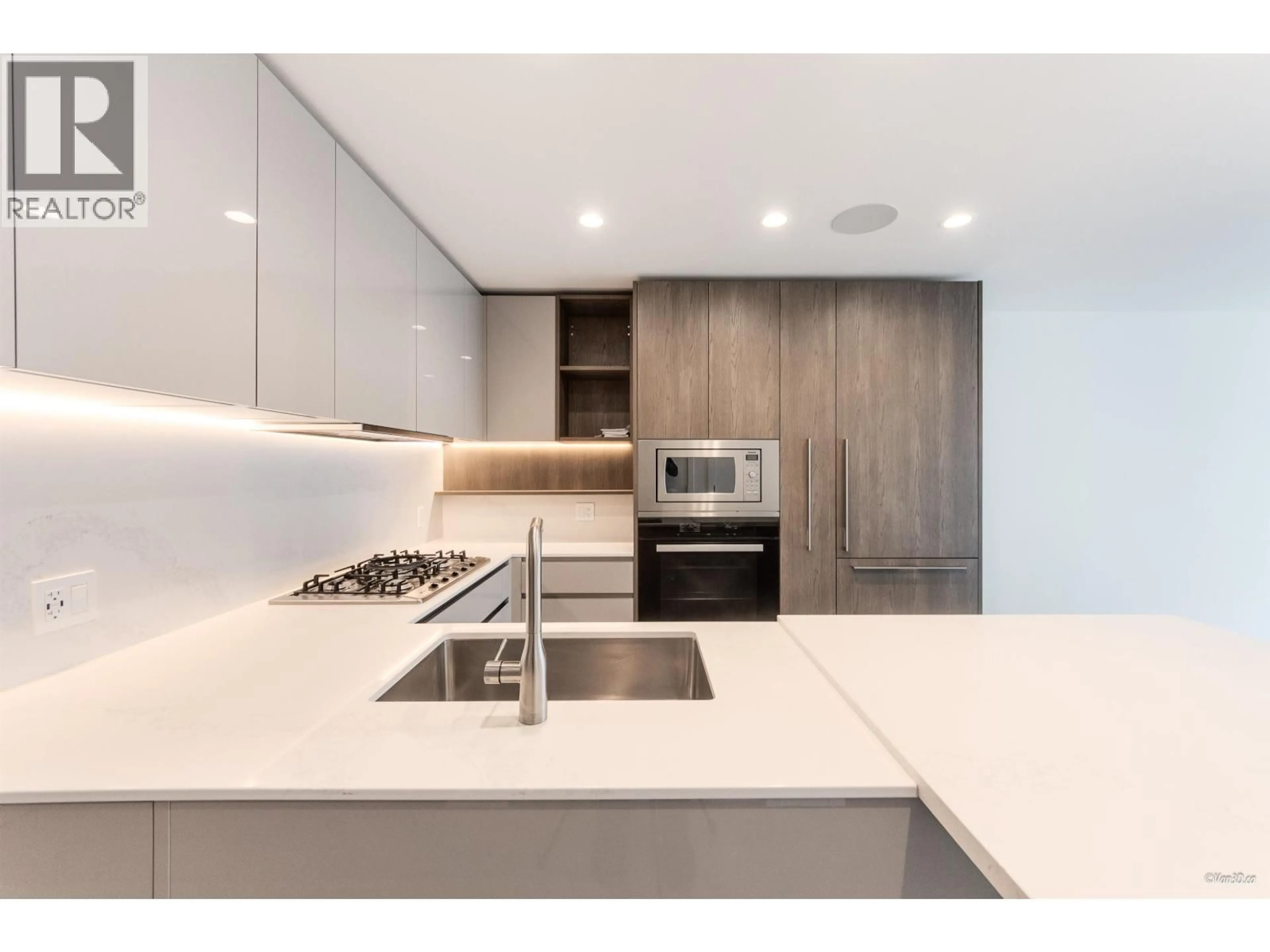 Unknown for 202 - 6811 PEARSON WAY, Richmond British Columbia V7C0E7