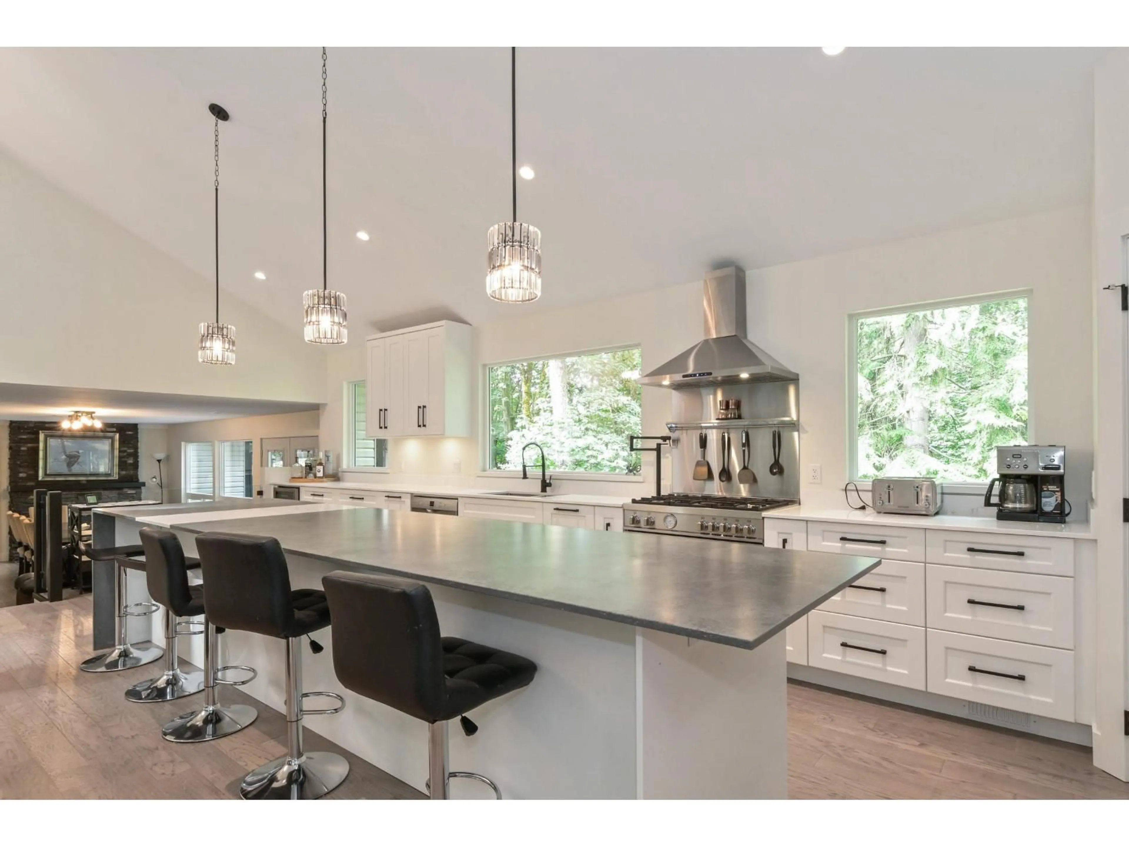 Contemporary kitchen, unknown for 5081 244, Langley British Columbia V2Z1G5